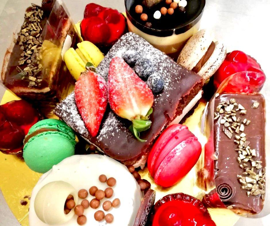 Peronul cu Prăjituri