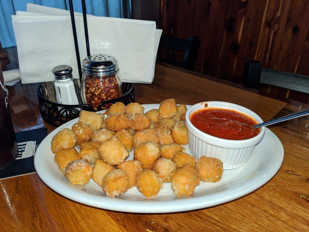 Bartolini's Restaurant, Catering & Banquets