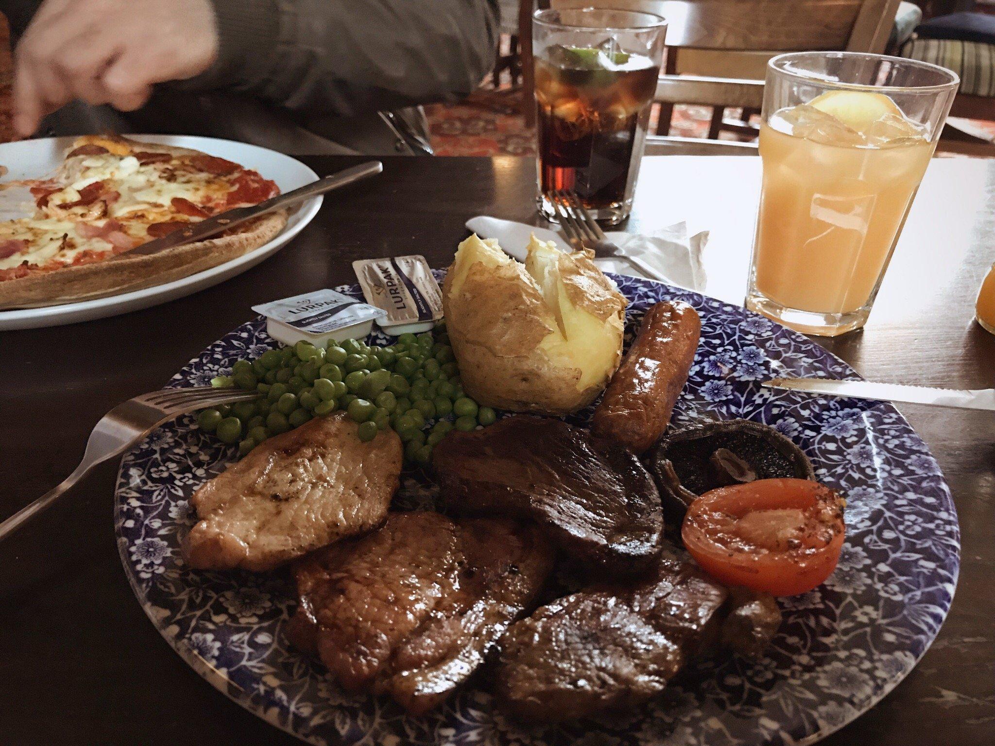 Photo by phatthayar2019