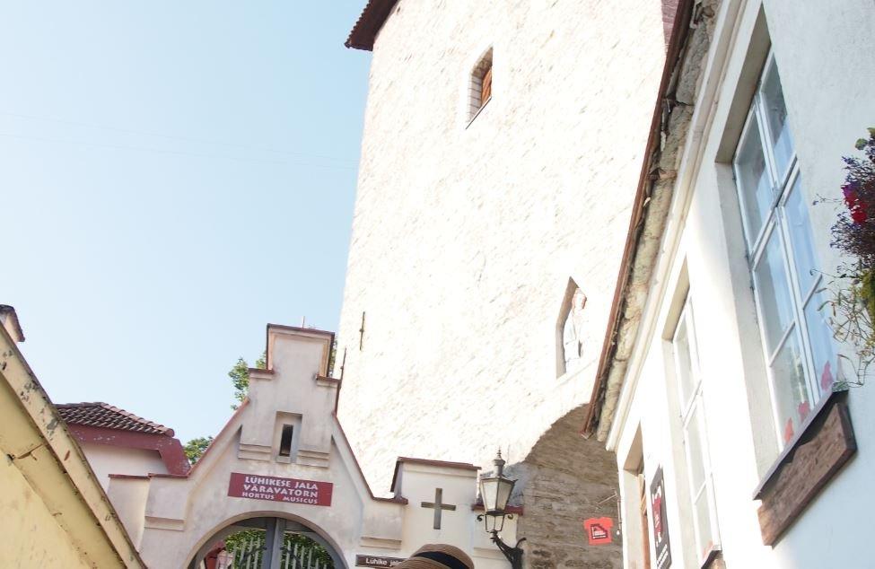 Hendrik Hansen Sculpture Studio