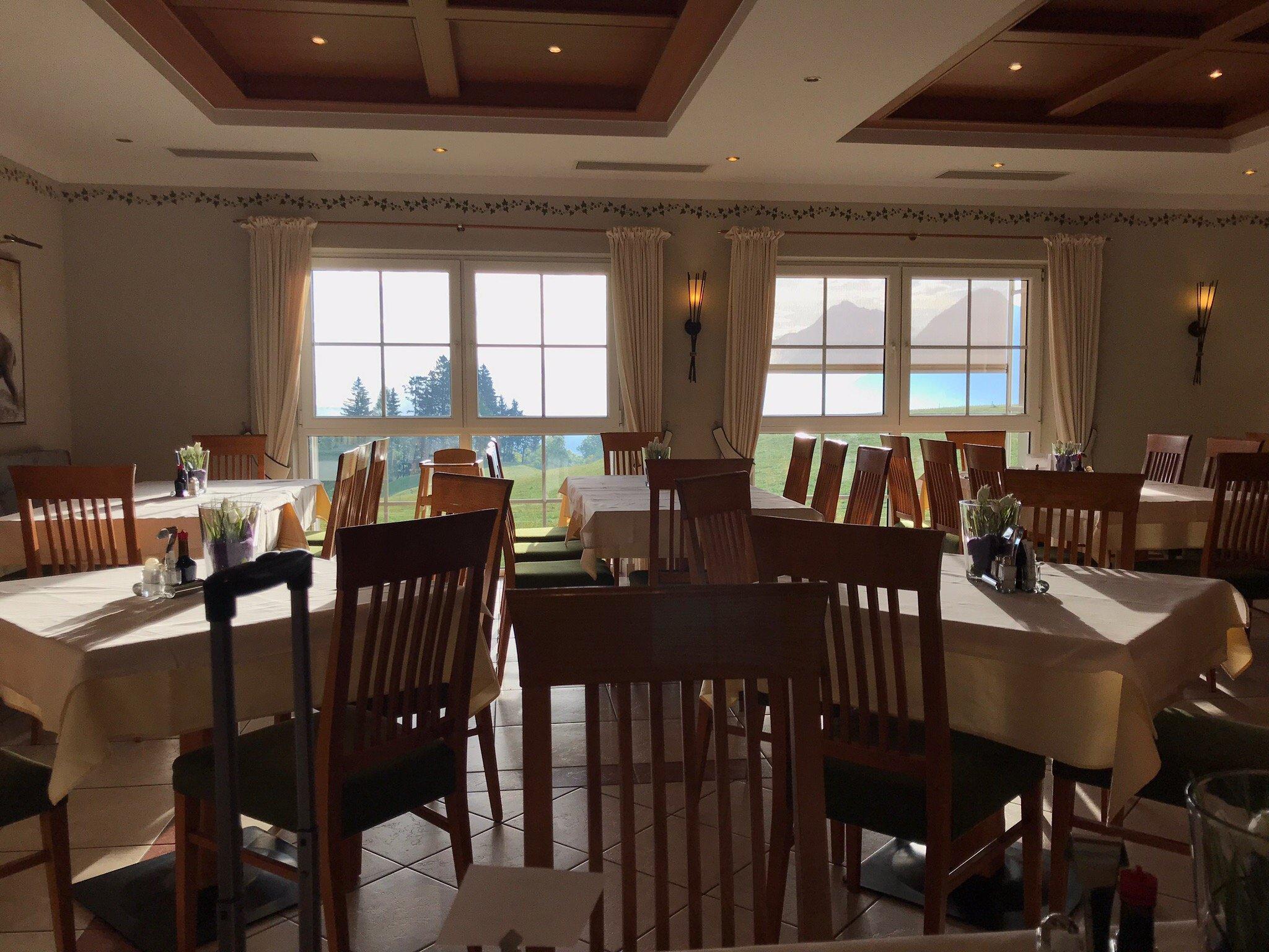 Photo by E2953TLdanielh