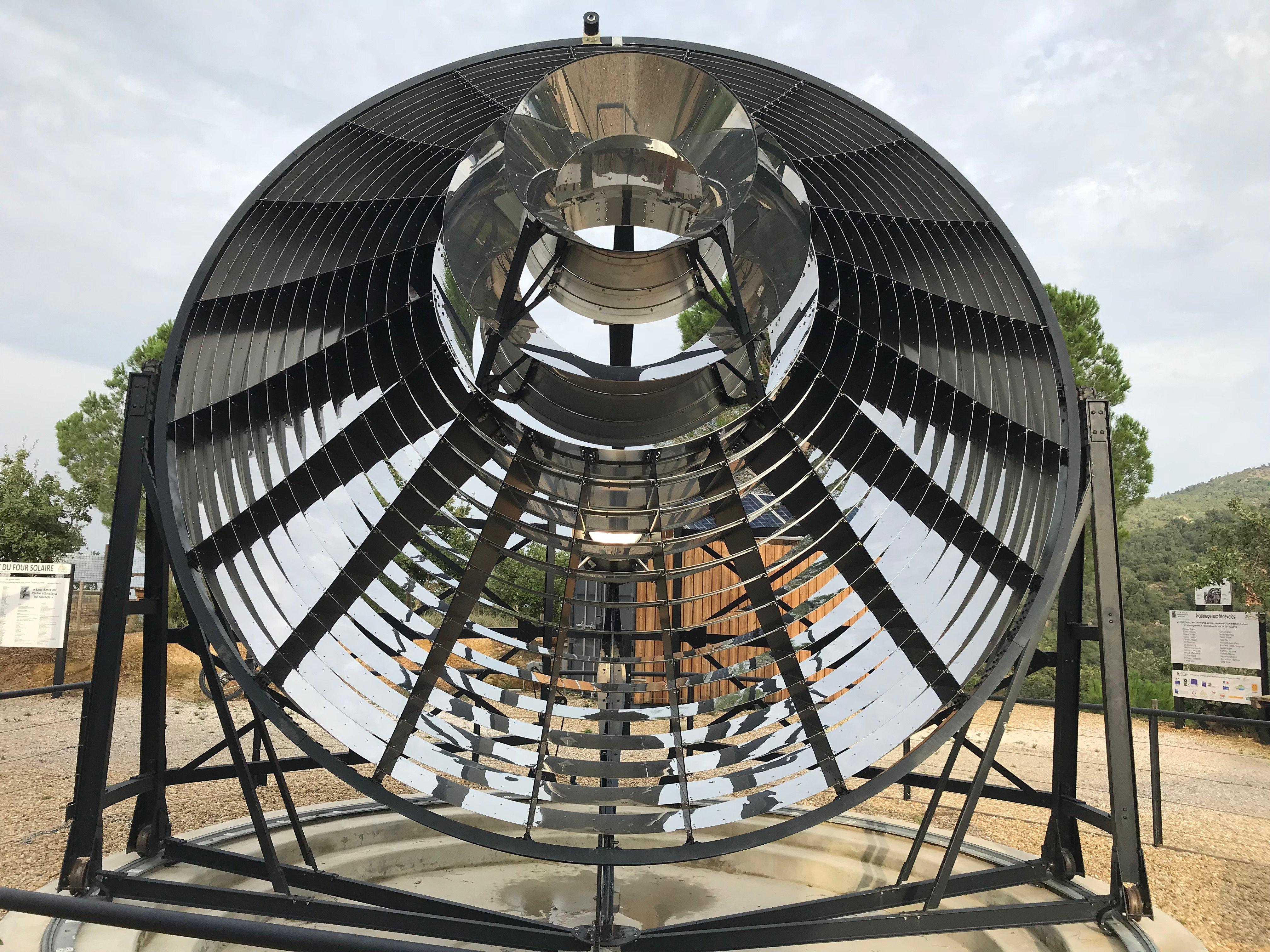 Four Solaire de SOREDE