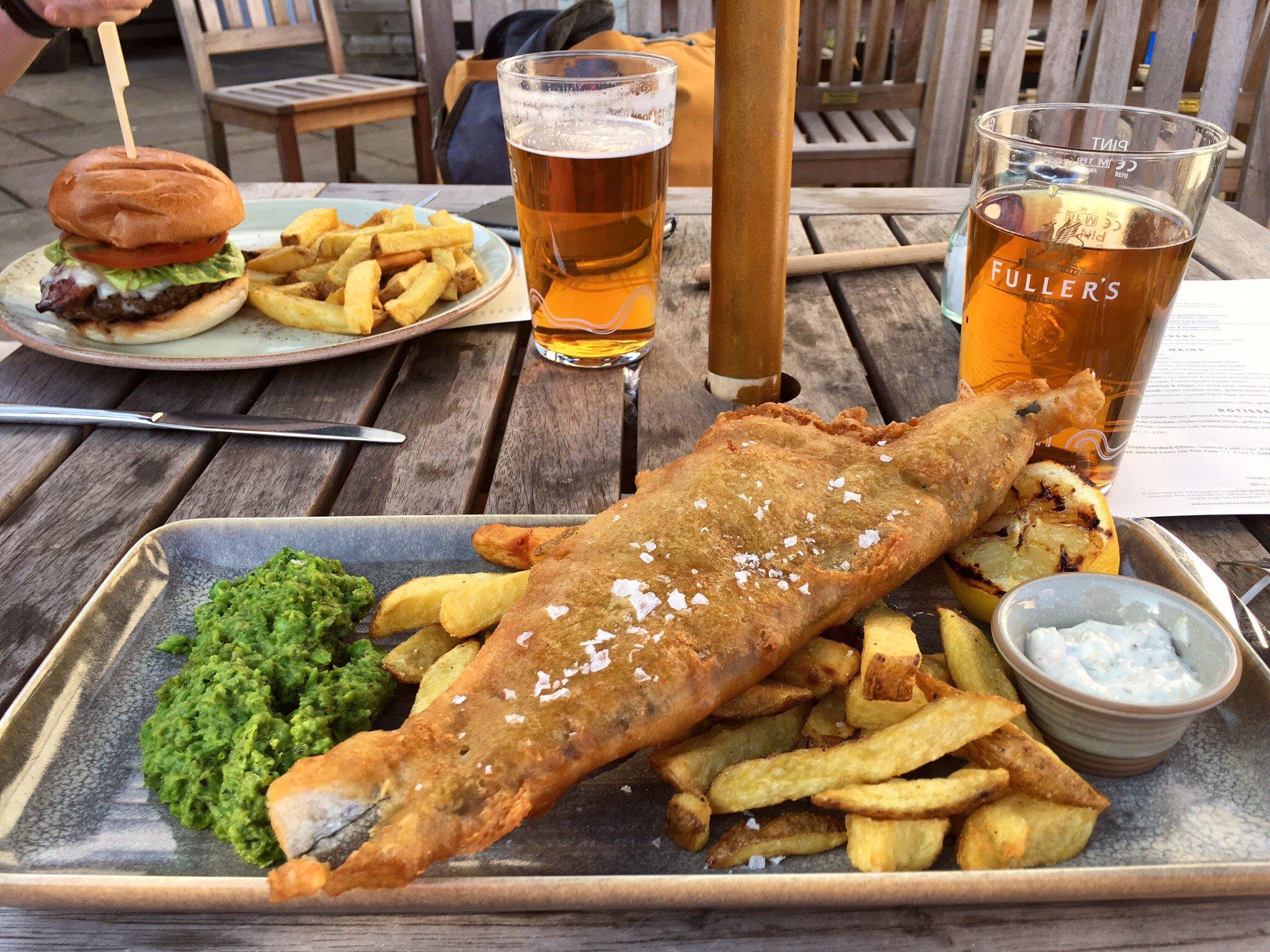 The Fox & Hounds, Lyndhurst