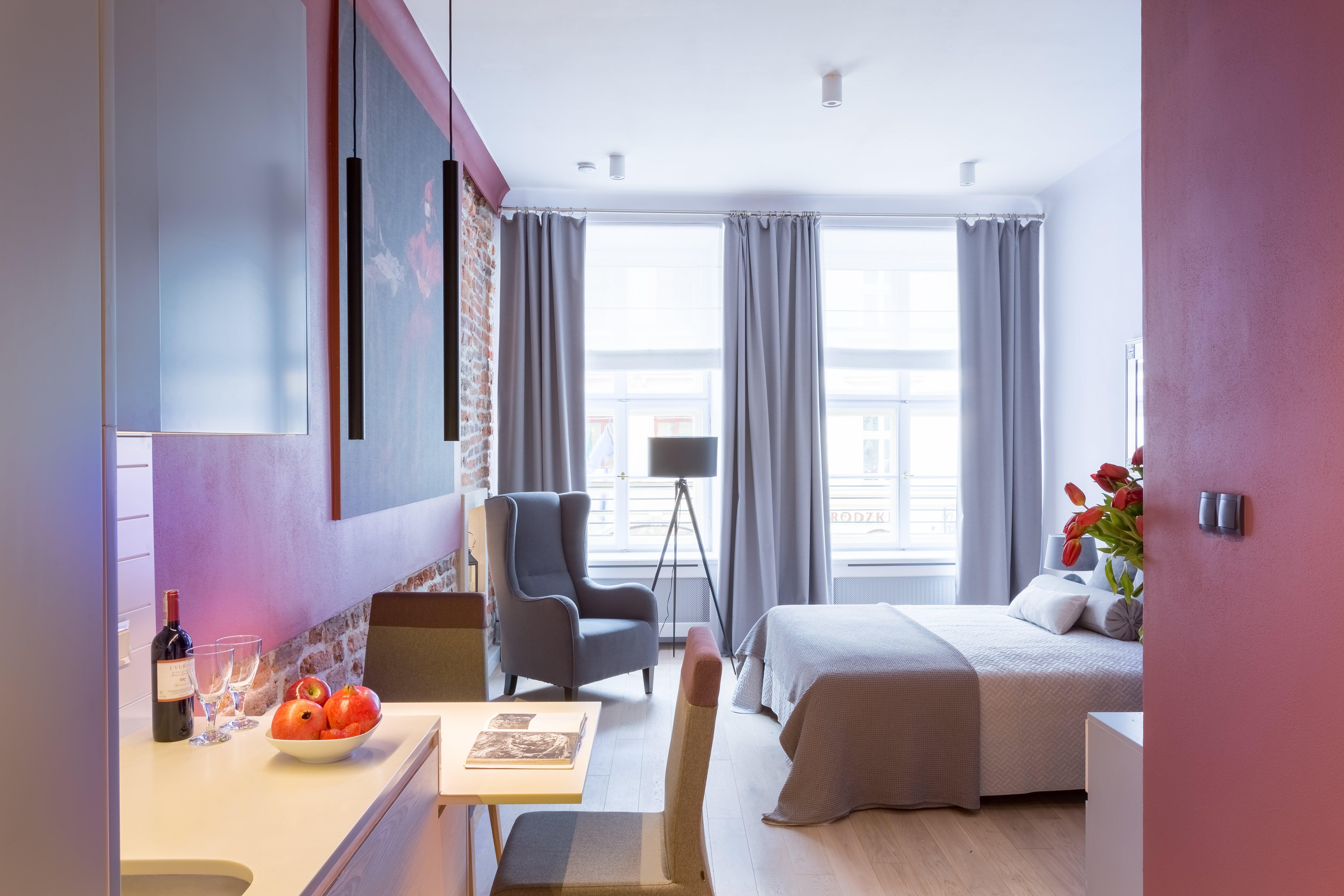 Cadena Gallery Apartments