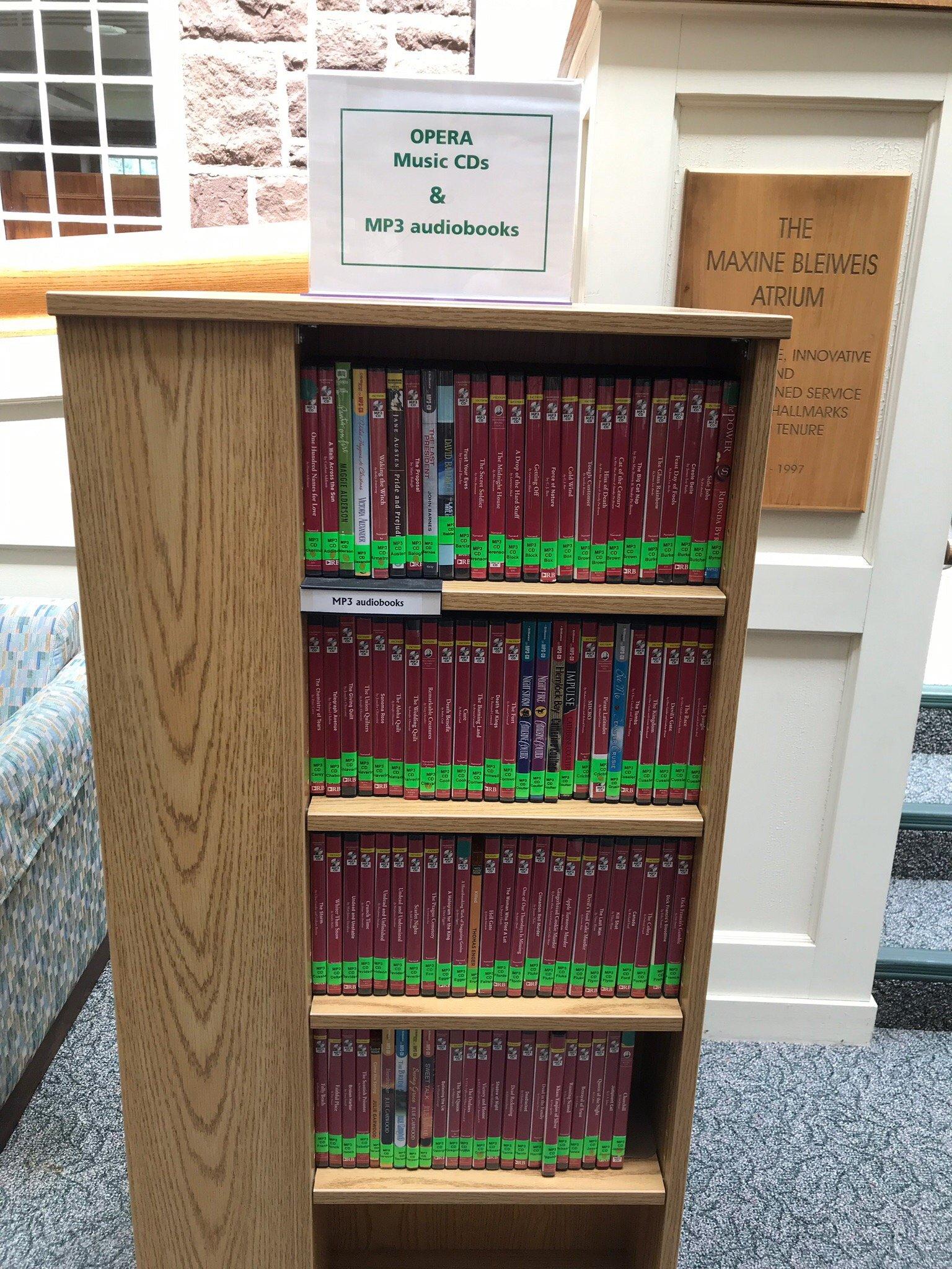 Lucy Robbins Welles Library, 100 Garfield St, Newington, CT 06111, US