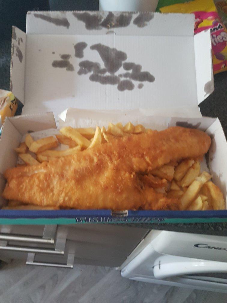 Leyland Cross Fish & Chips