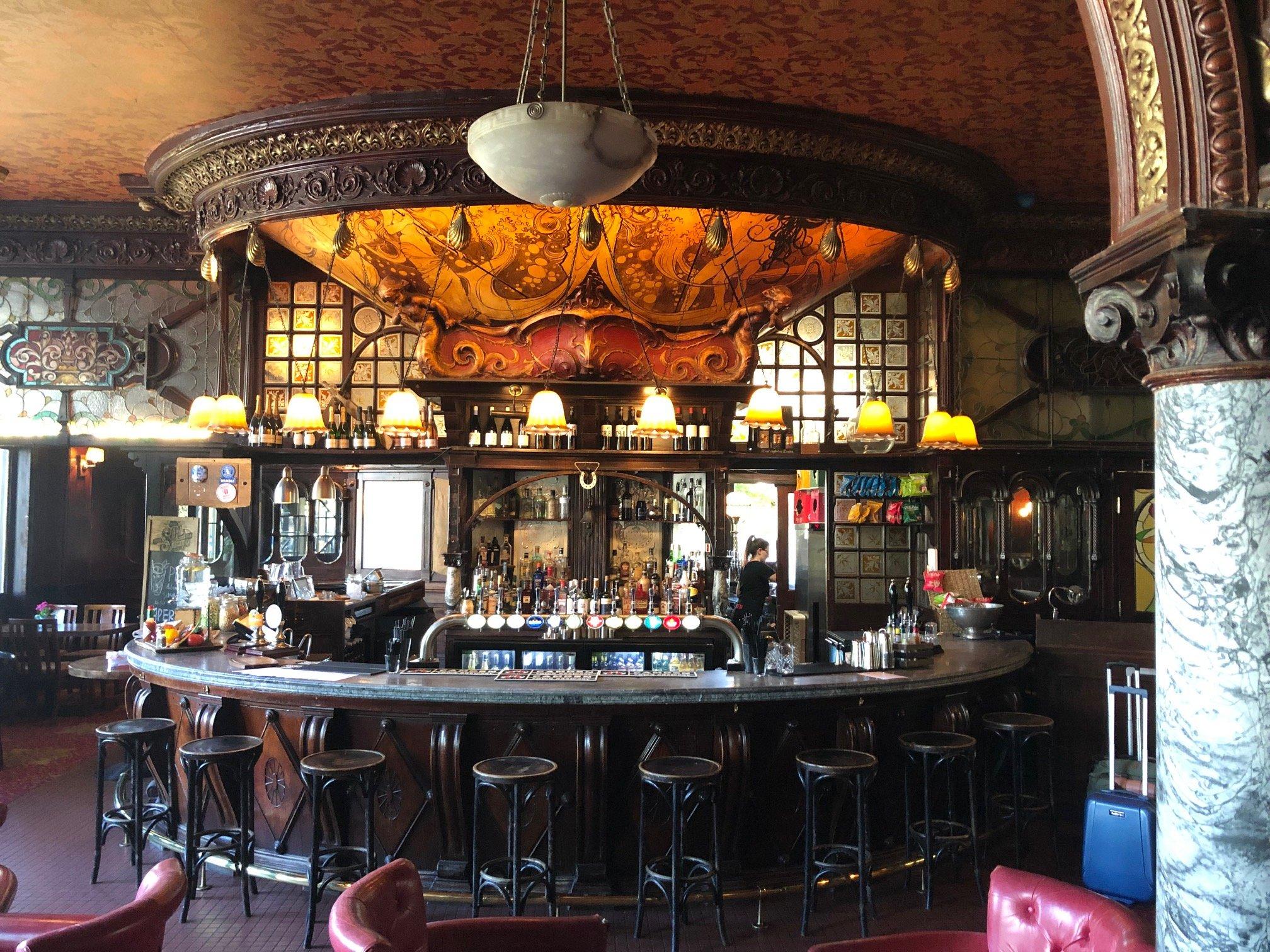 The Warrington Hotel