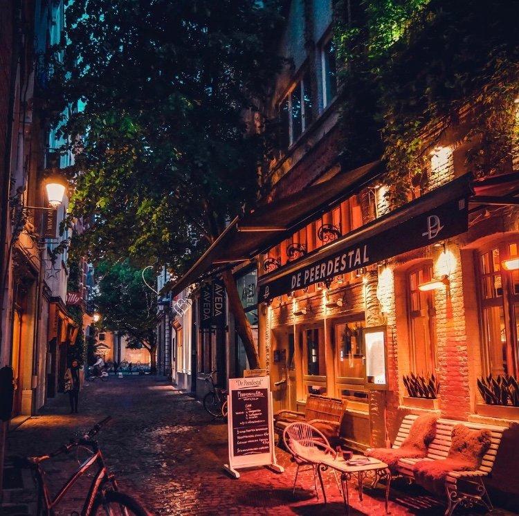 Restaurant De Peerdestal