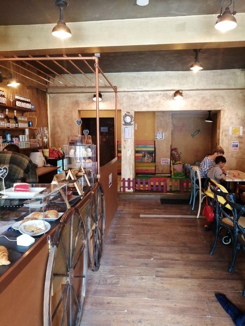 Kids by Patri Northfields