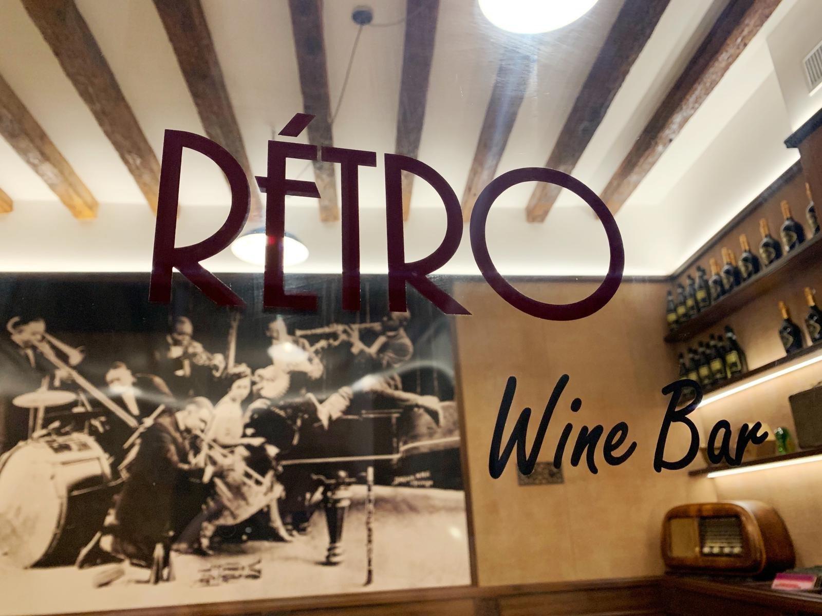 Rétro Wine Bar