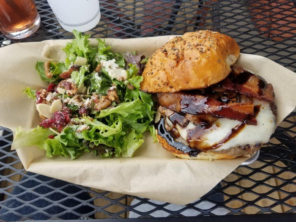 Martin City Brewing Company Pizza & Taproom - Mission Farms