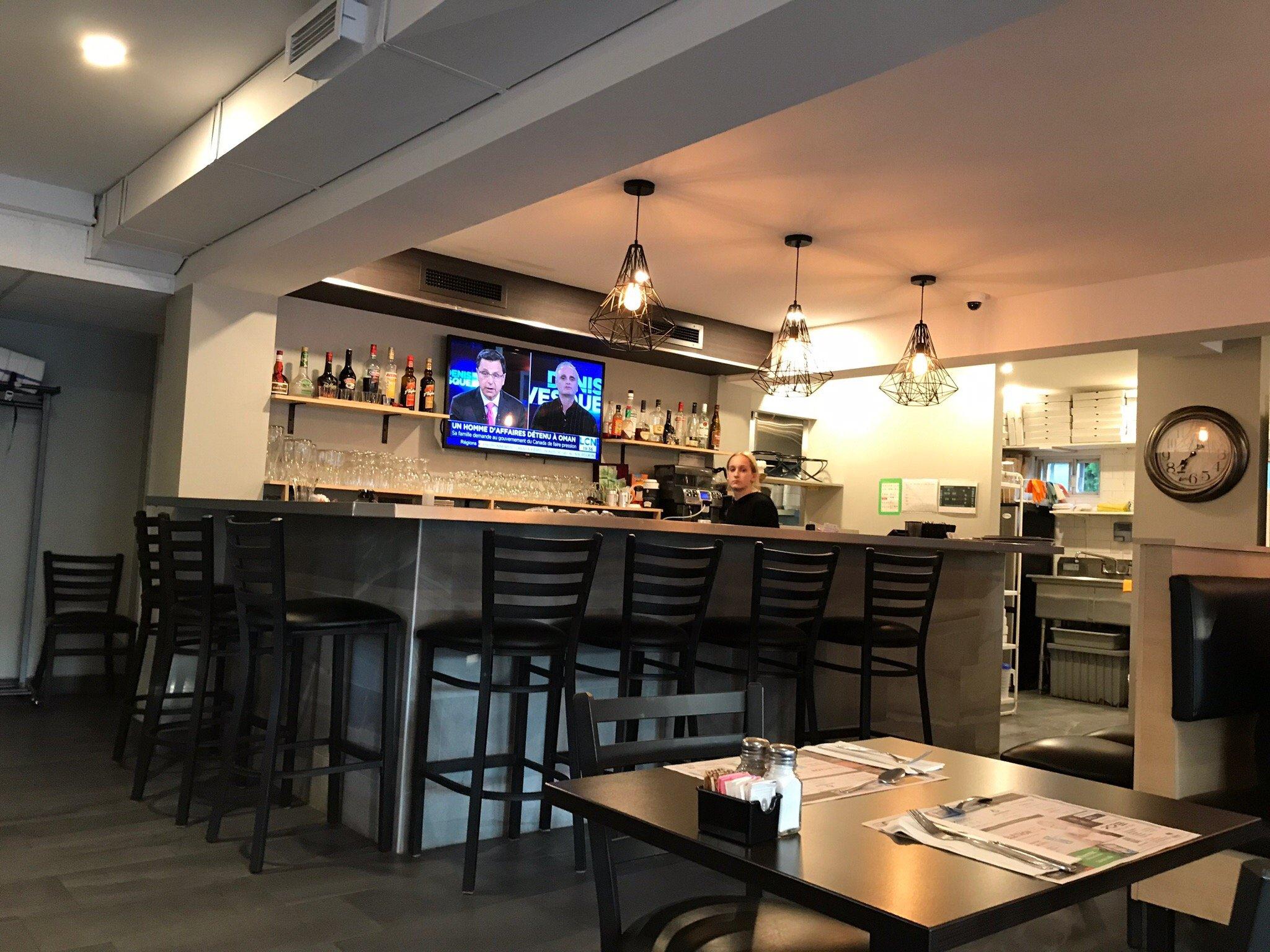 Restaurant Ste Julie Pizzeria