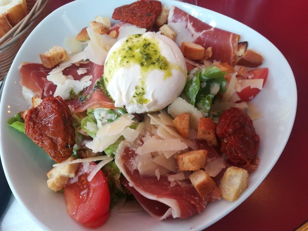 Photo by nellylm2019