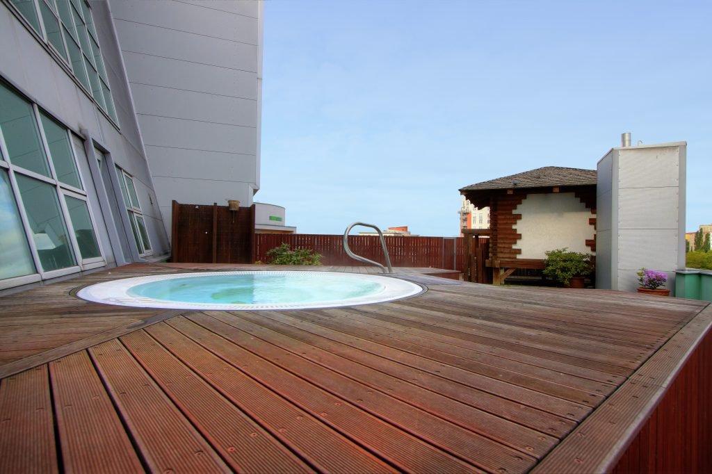 Form Factory Fitness Center Hostivař