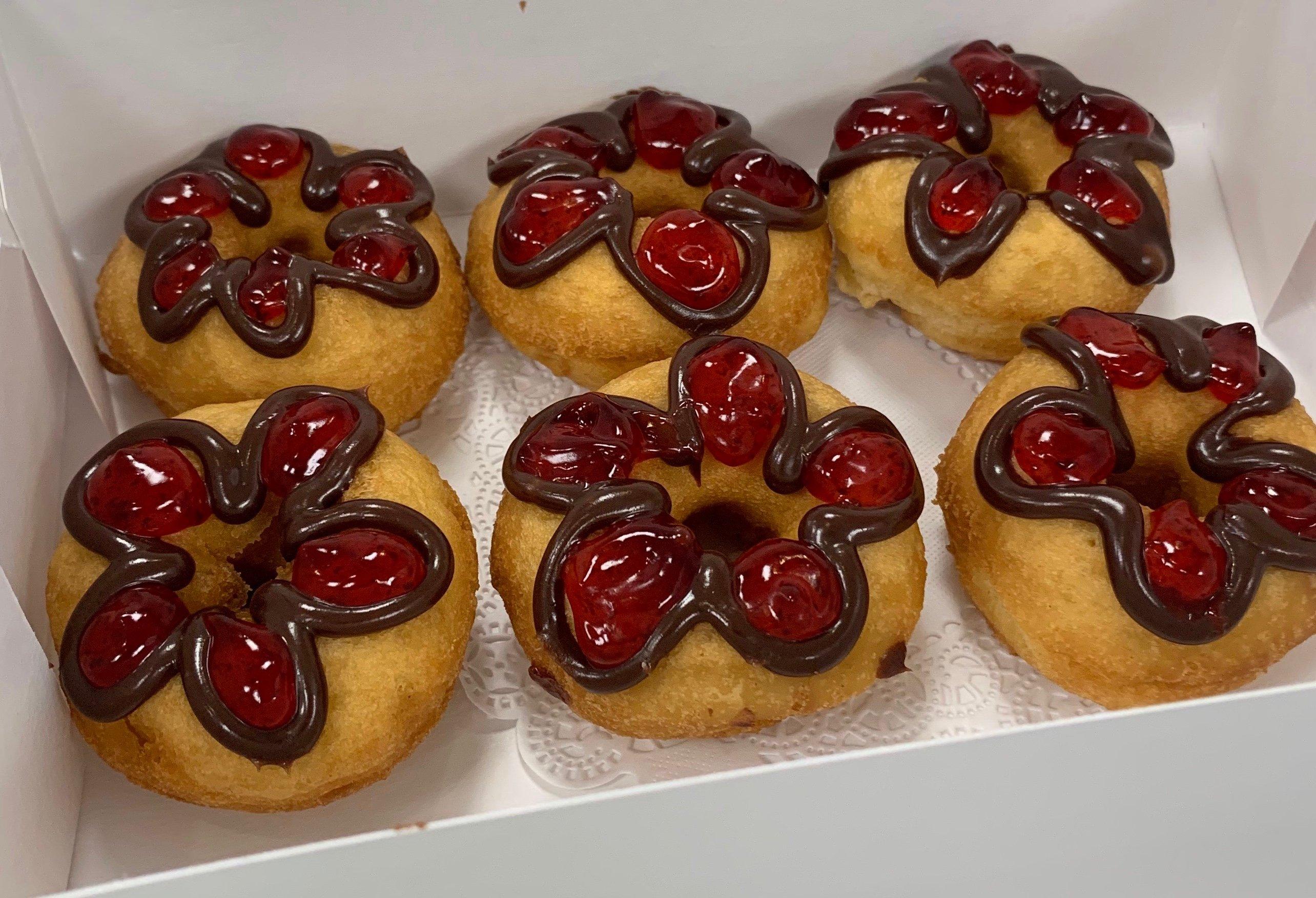 Dune Donuts and Bagels