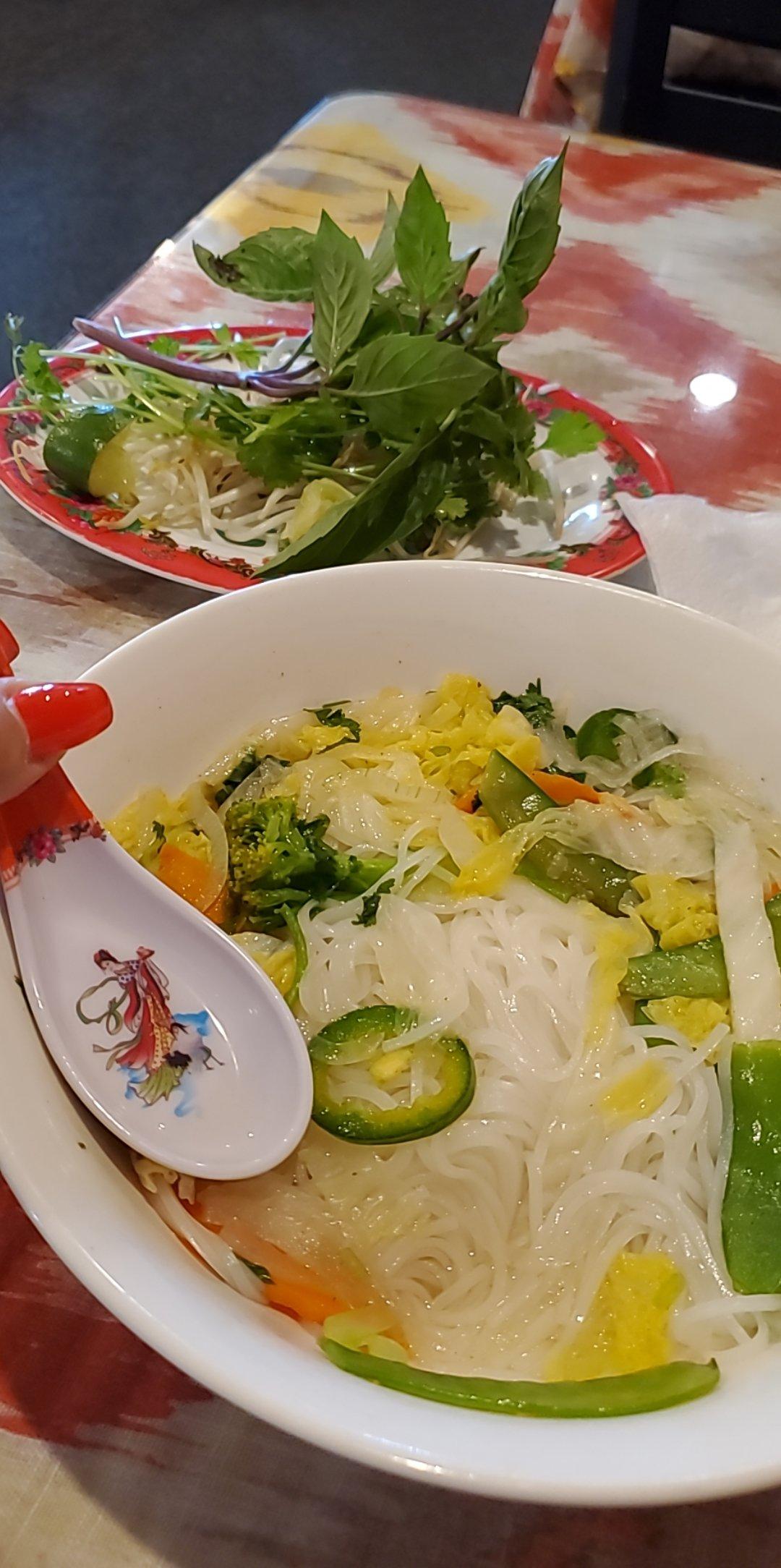 Long Thanh Restaurant