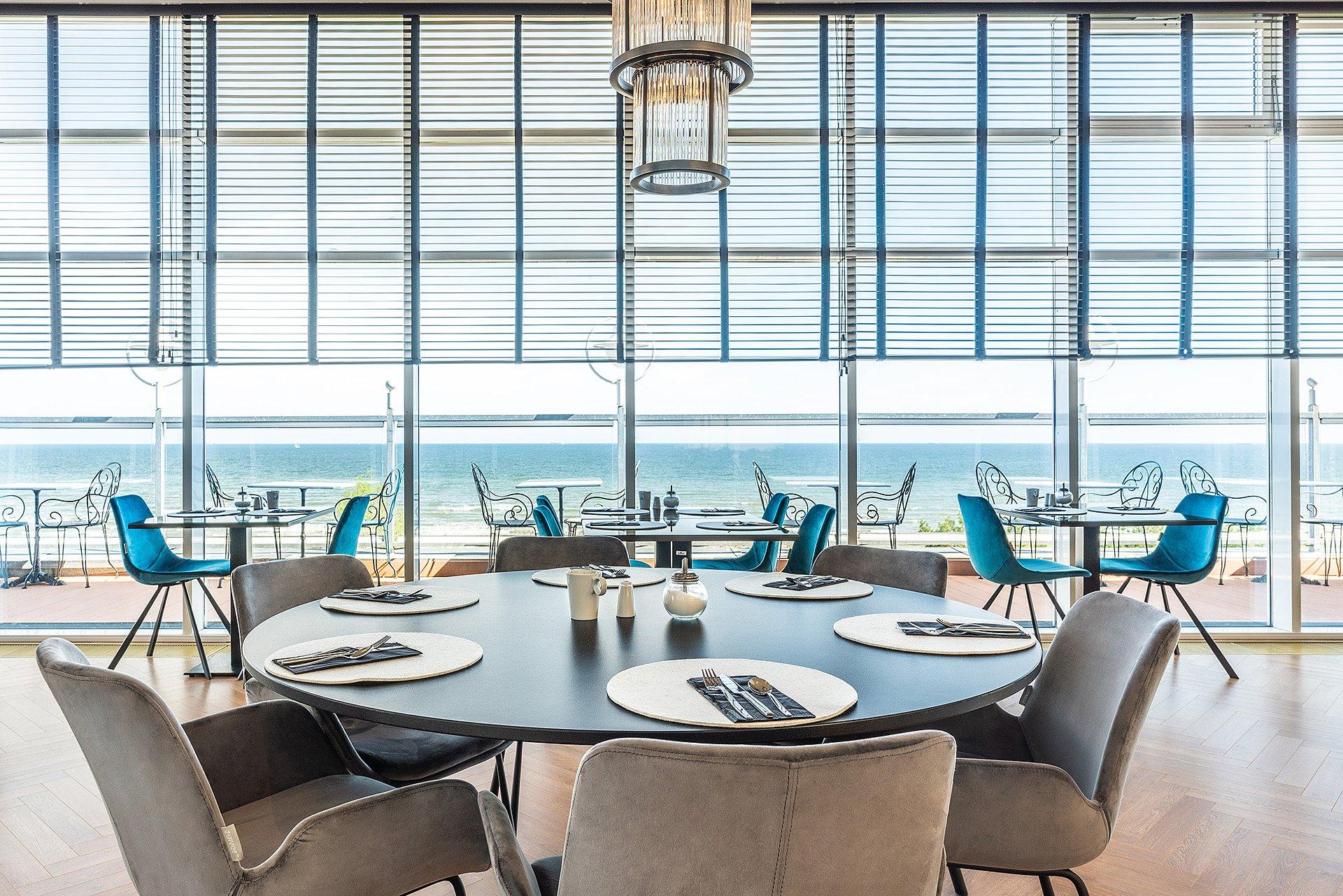 Prime Restaurant & Bar