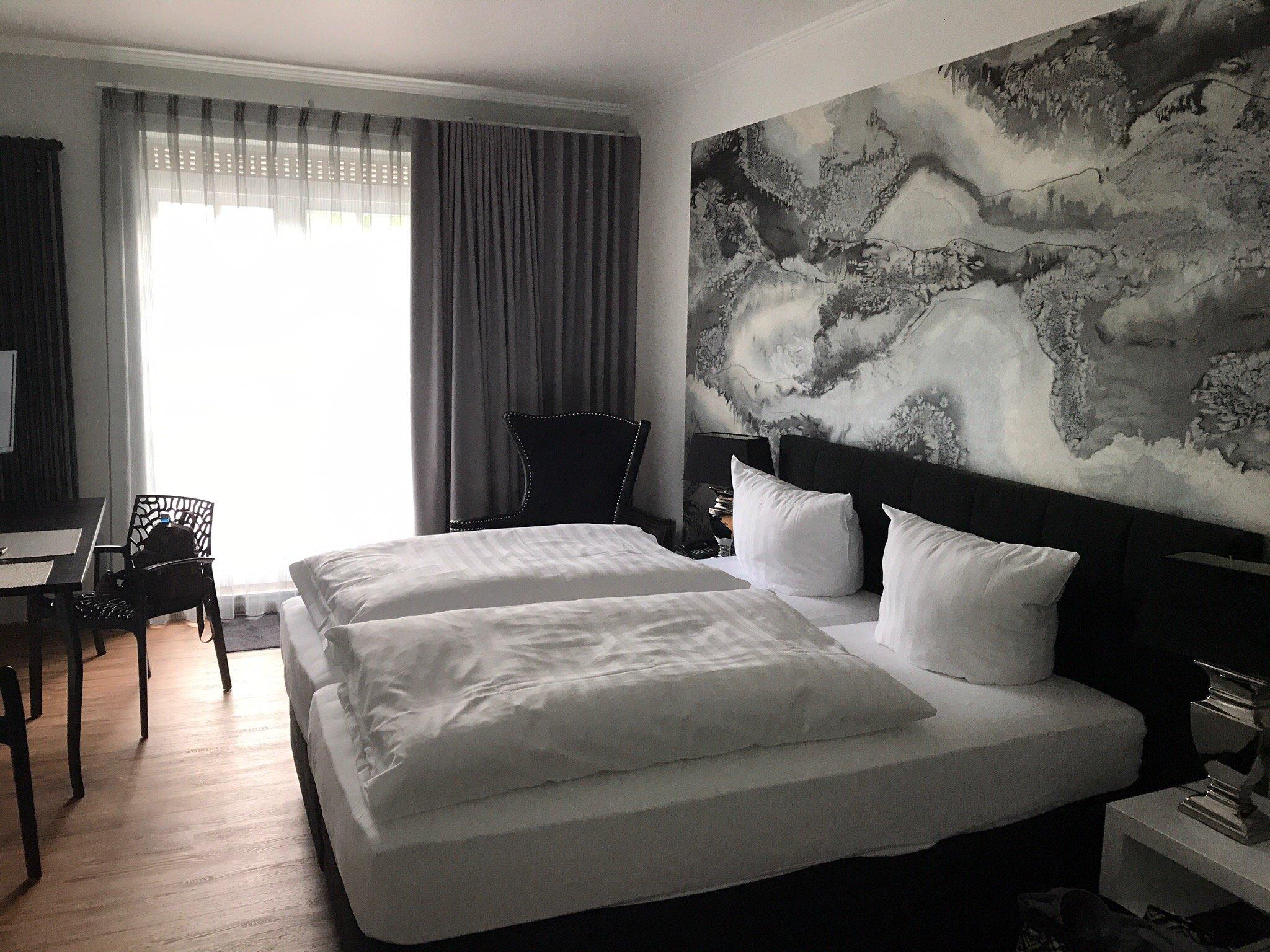 Photo by Q7092KJthomasw