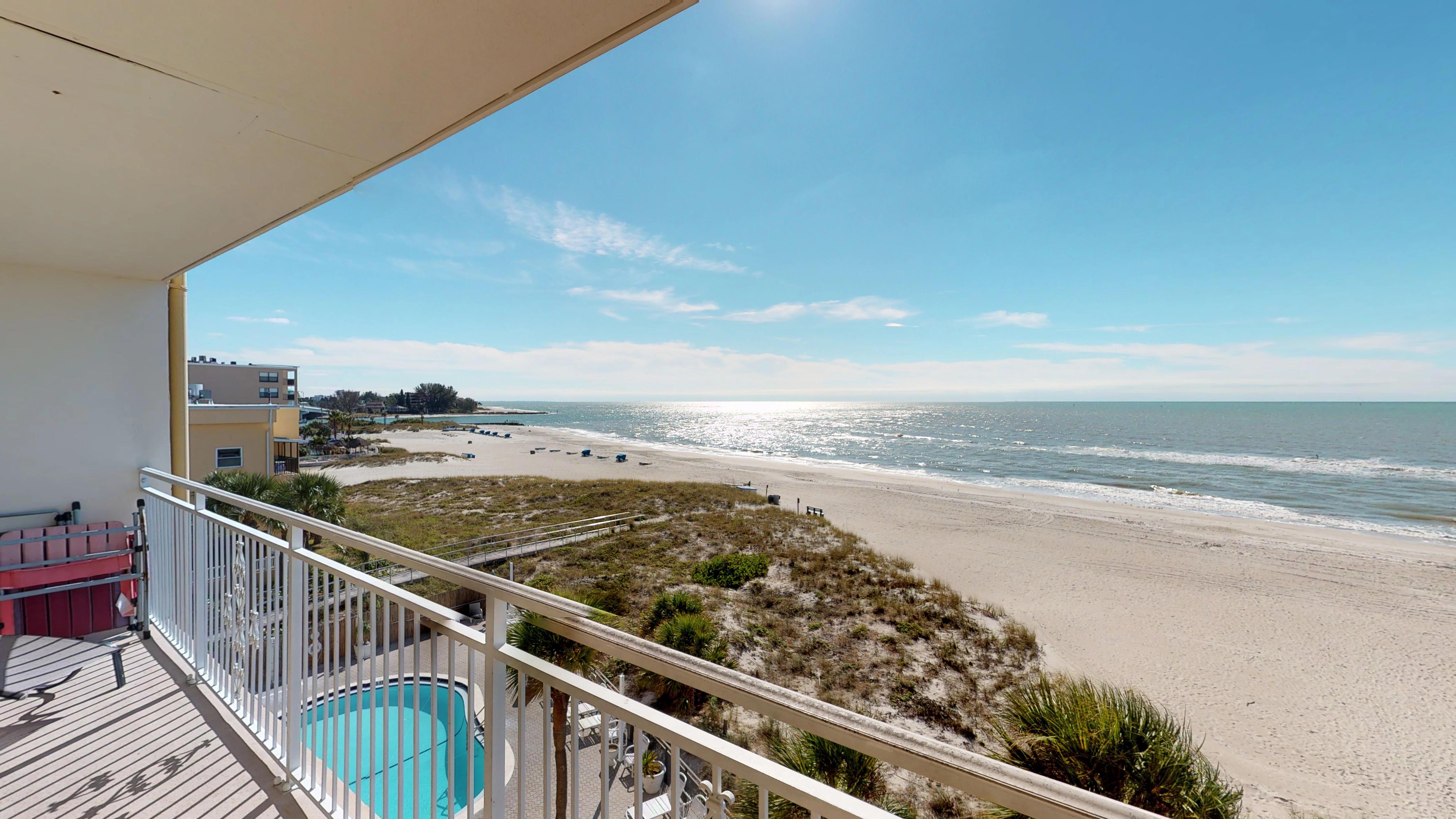 Madeira Norte Condos