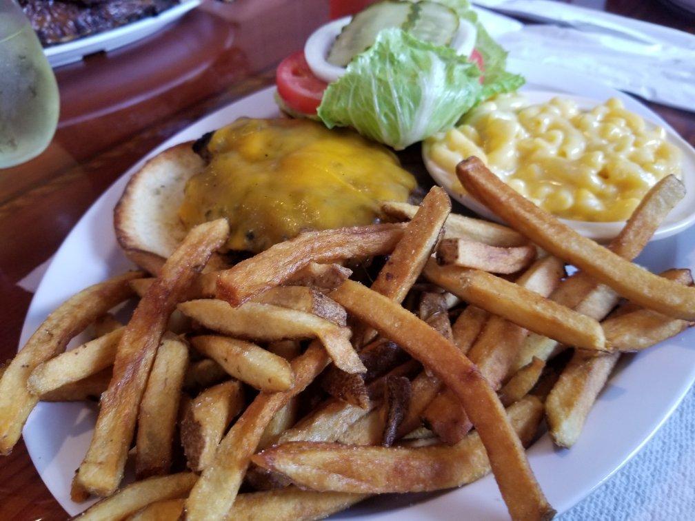 Pig Out Bbq & Southern Soul Food