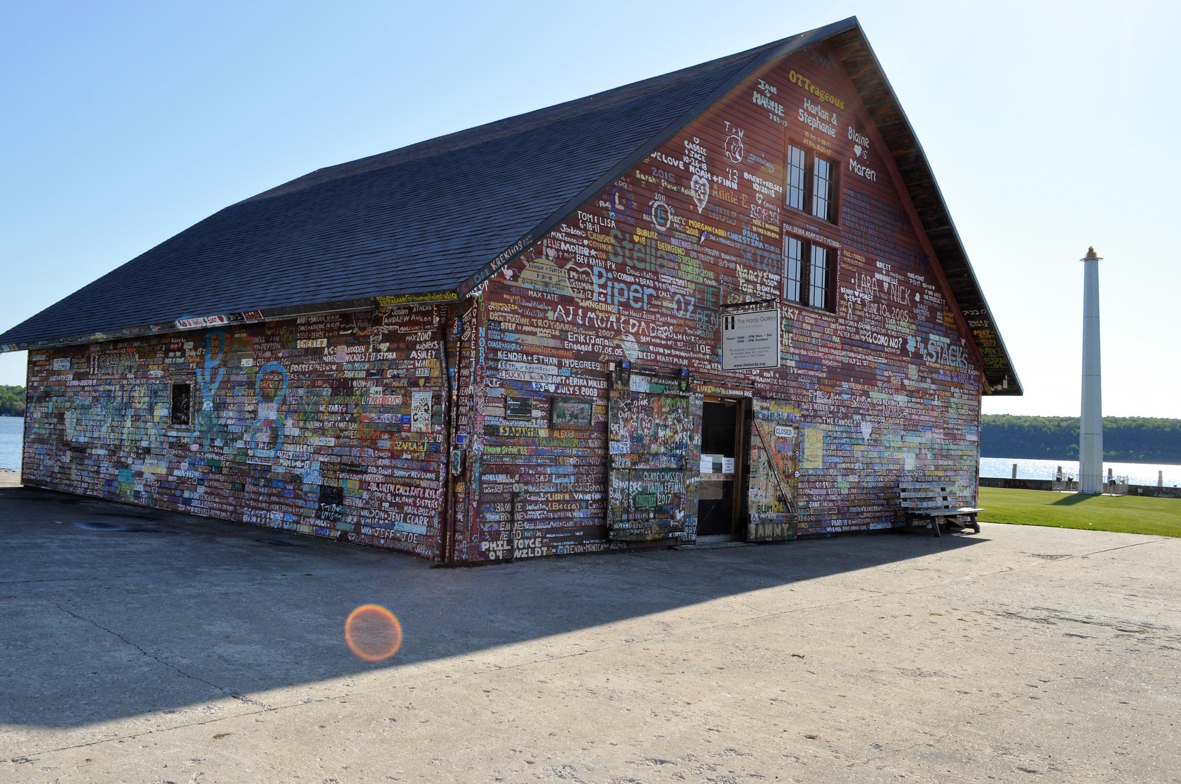 Francis Hardy Gallery