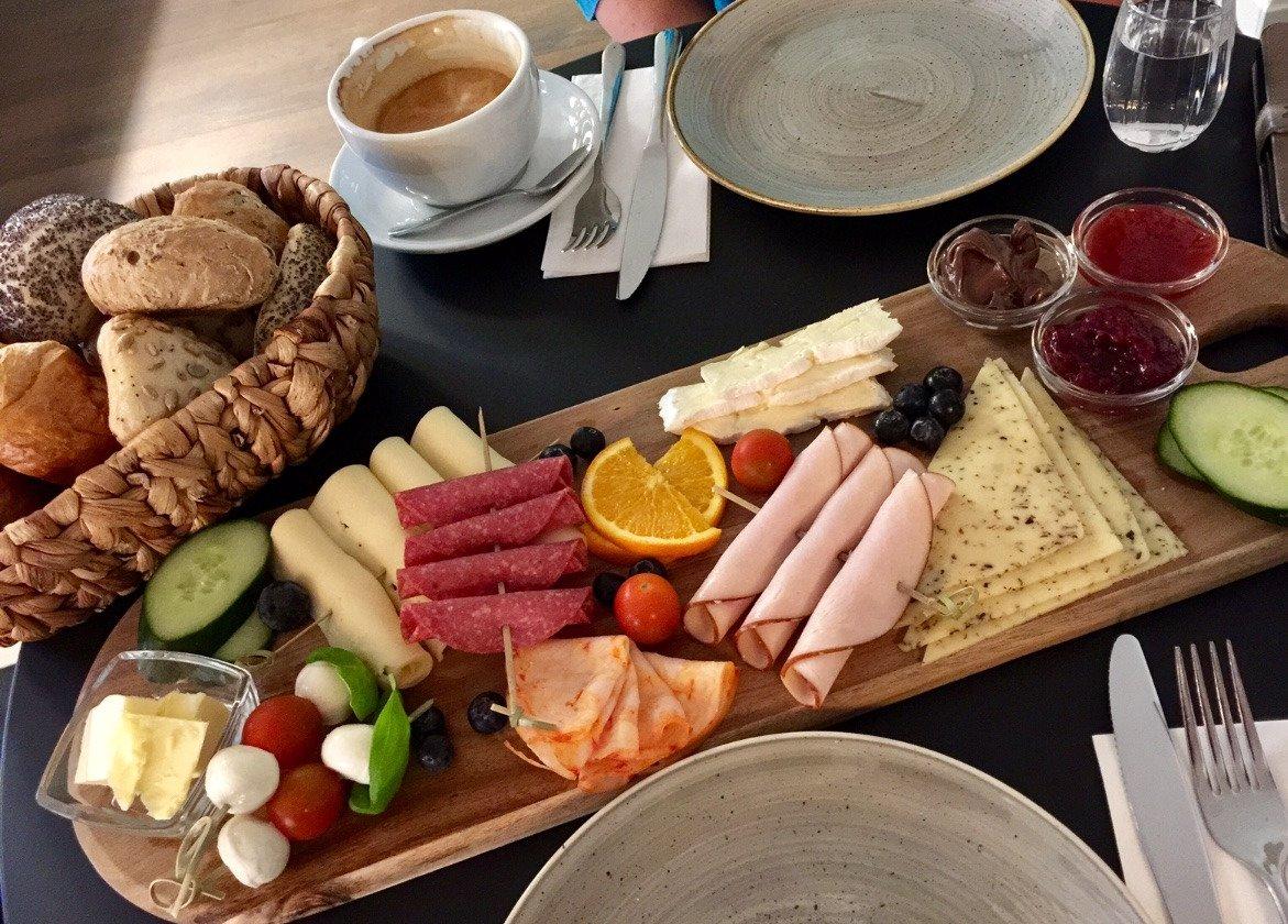 MELA Café Kaffee Coffee