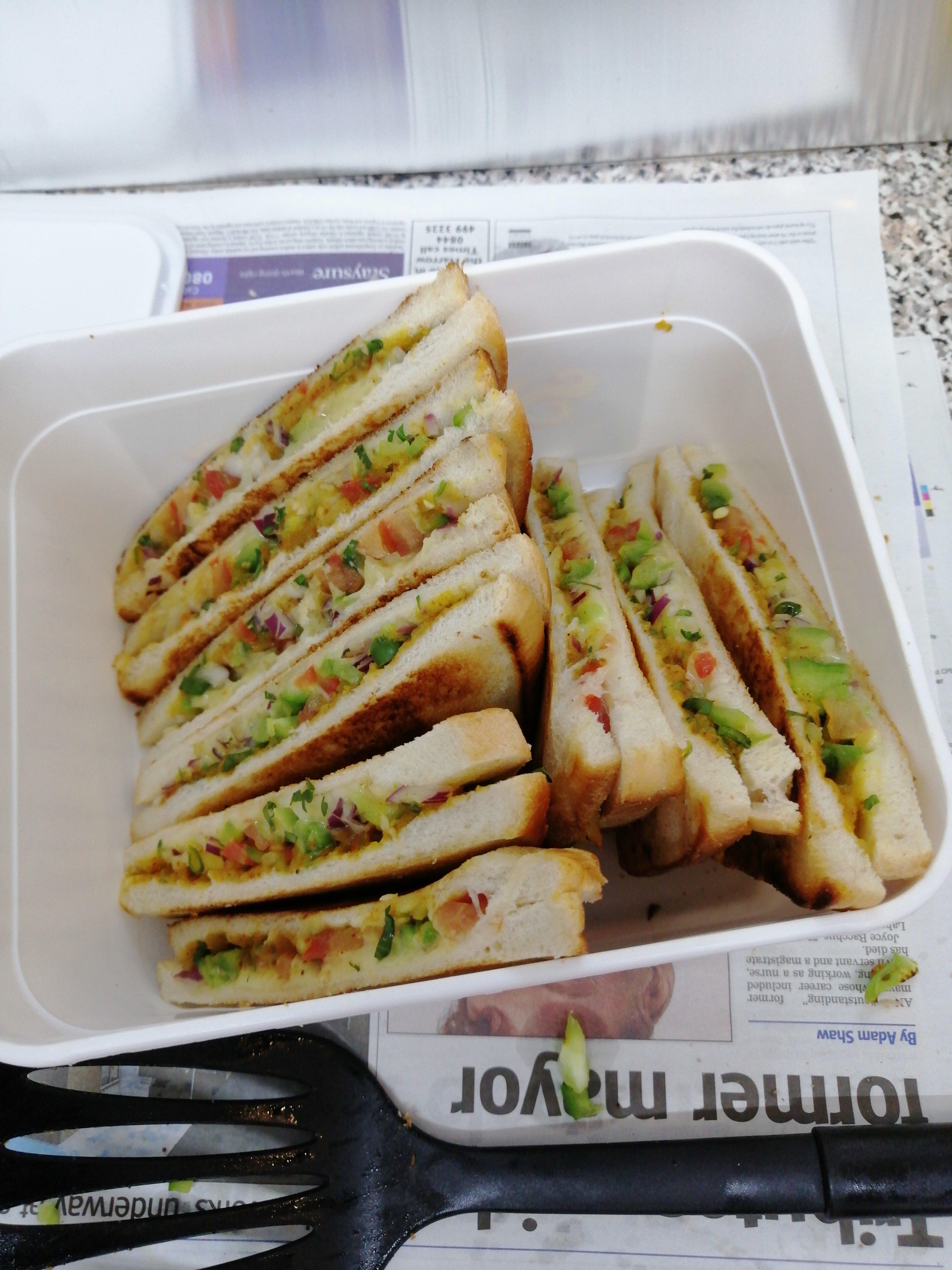 Vinayak Tiffin Services