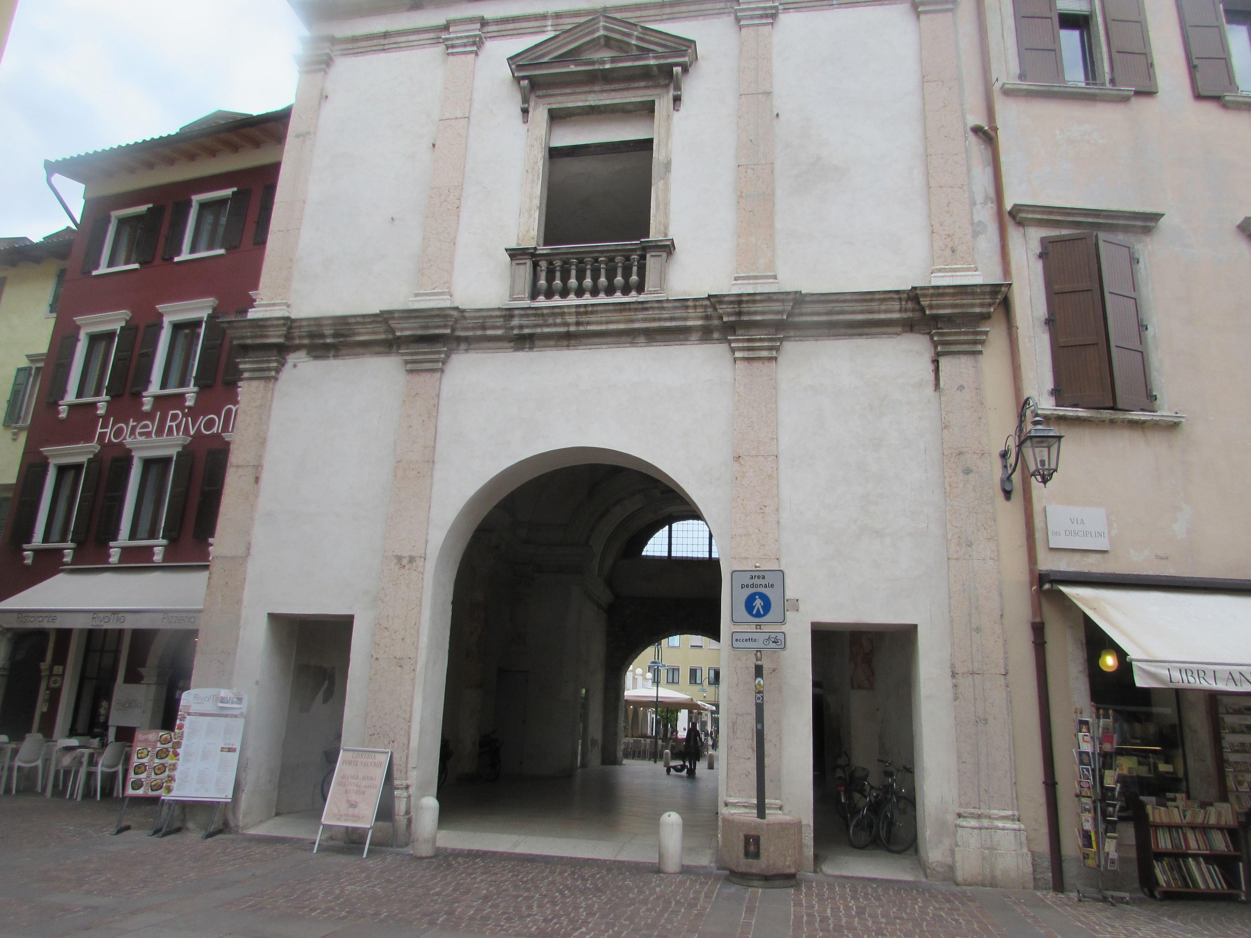 Porta San Giuseppe - Ex Chiesa della Disciplina