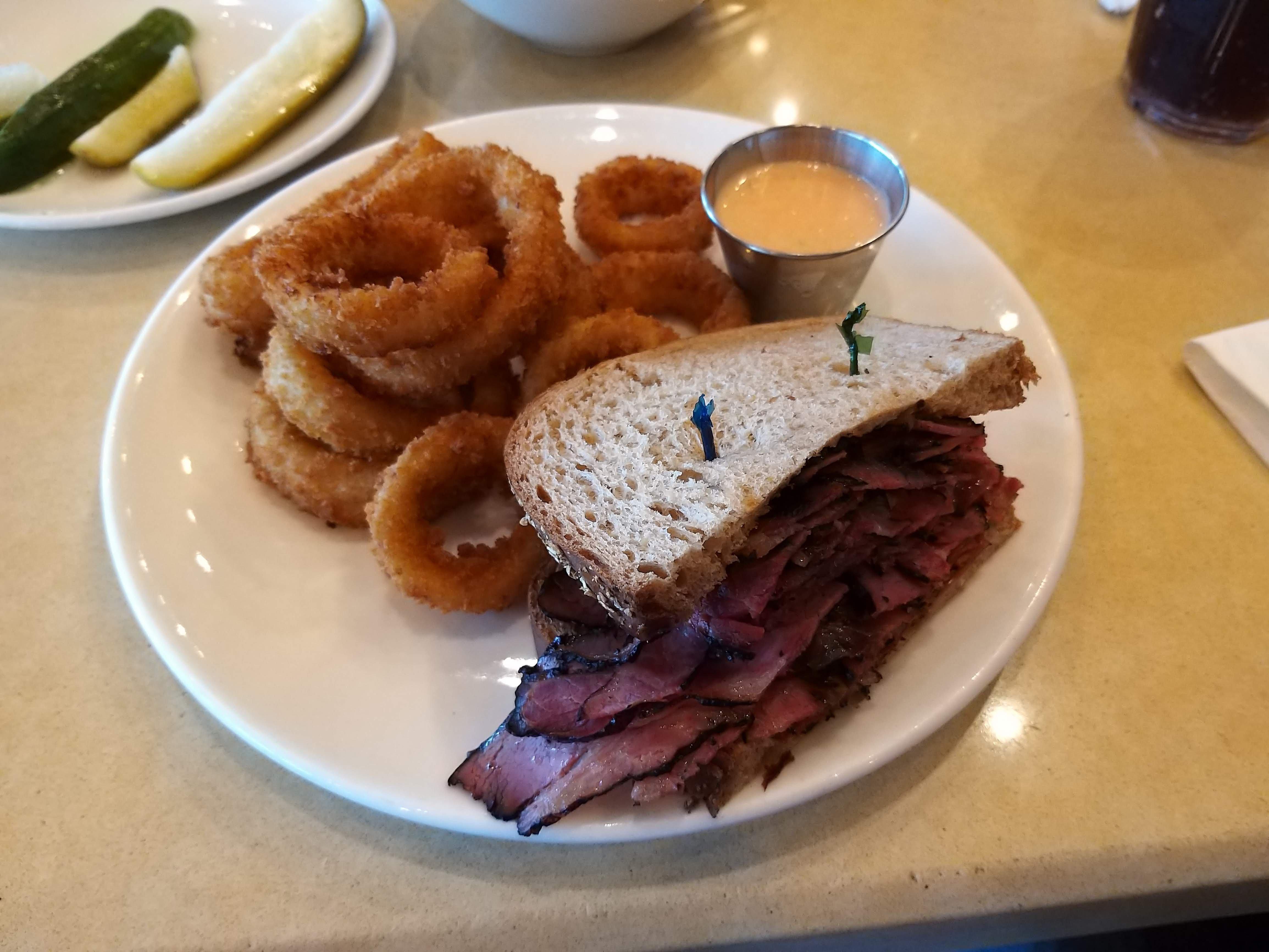 Agoura's Famous Deli & Restaurant