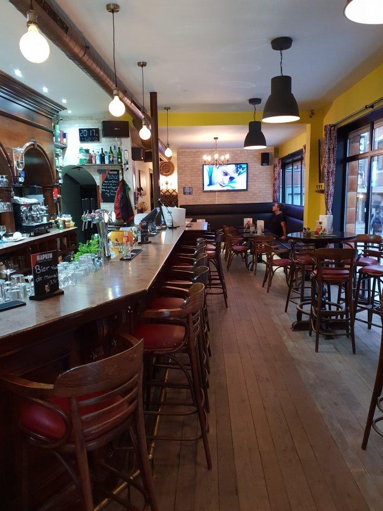 Groote Markt Eet & Praat Cafe