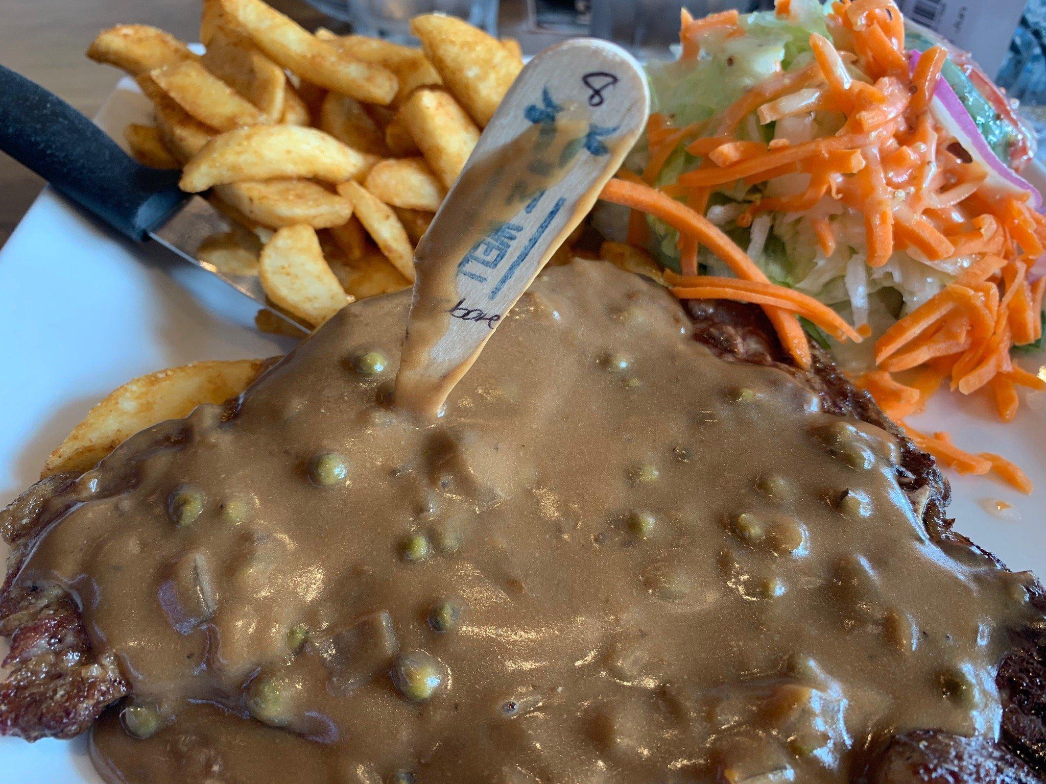 Photo by cecilialeeraj