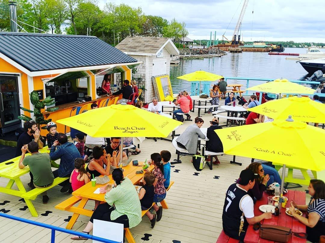 Nimrods' Floating Pizza Bar