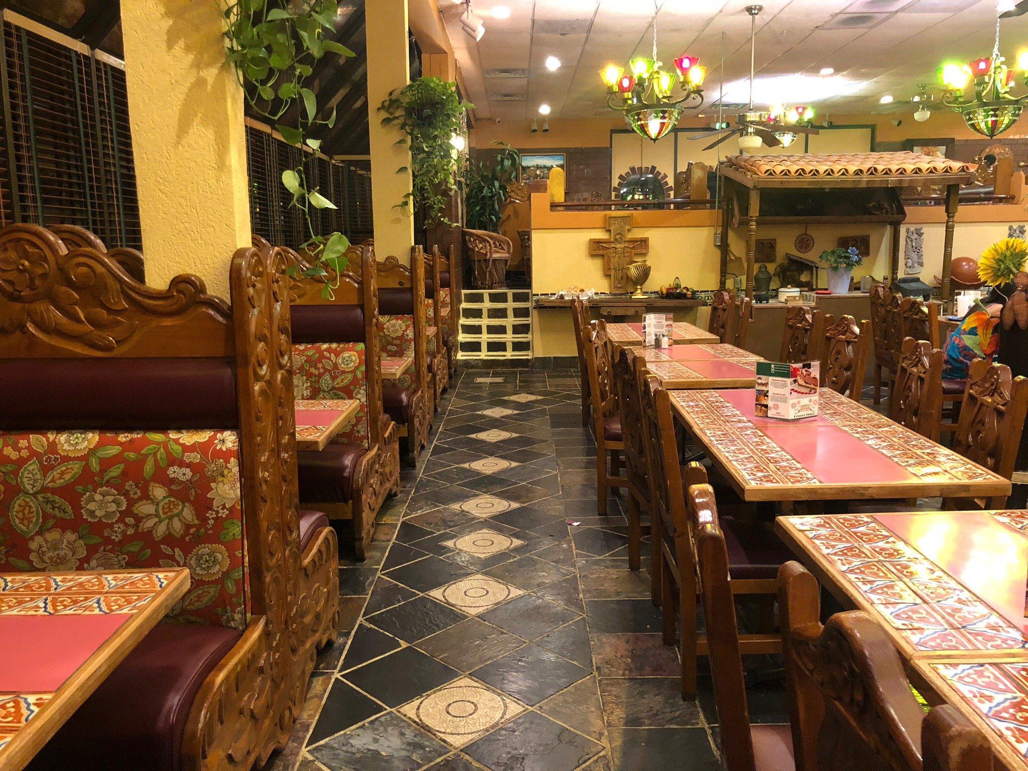 Azteca Mexican Restaurant