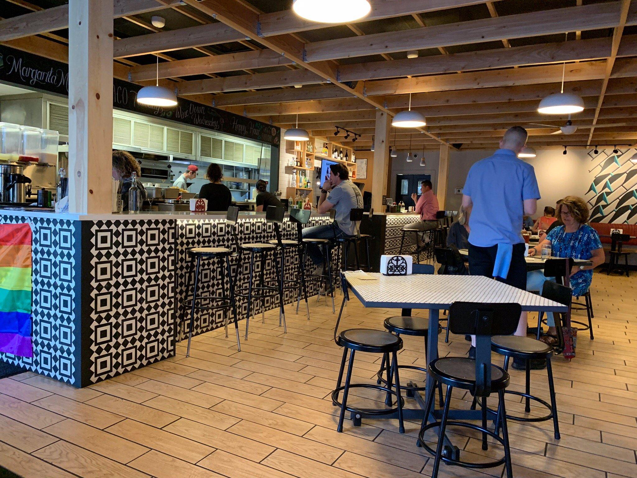 Calle 75 Street Tacos