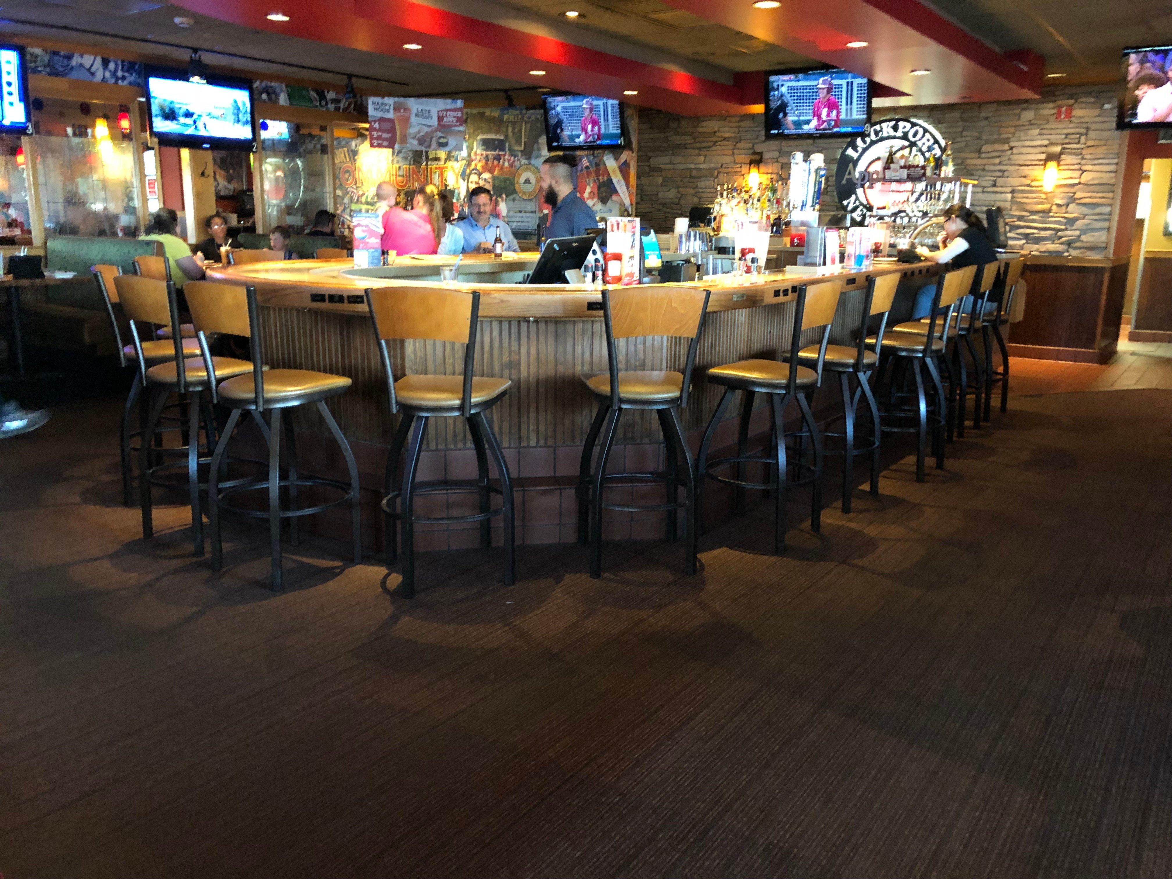 Applebee's Grill + Bar