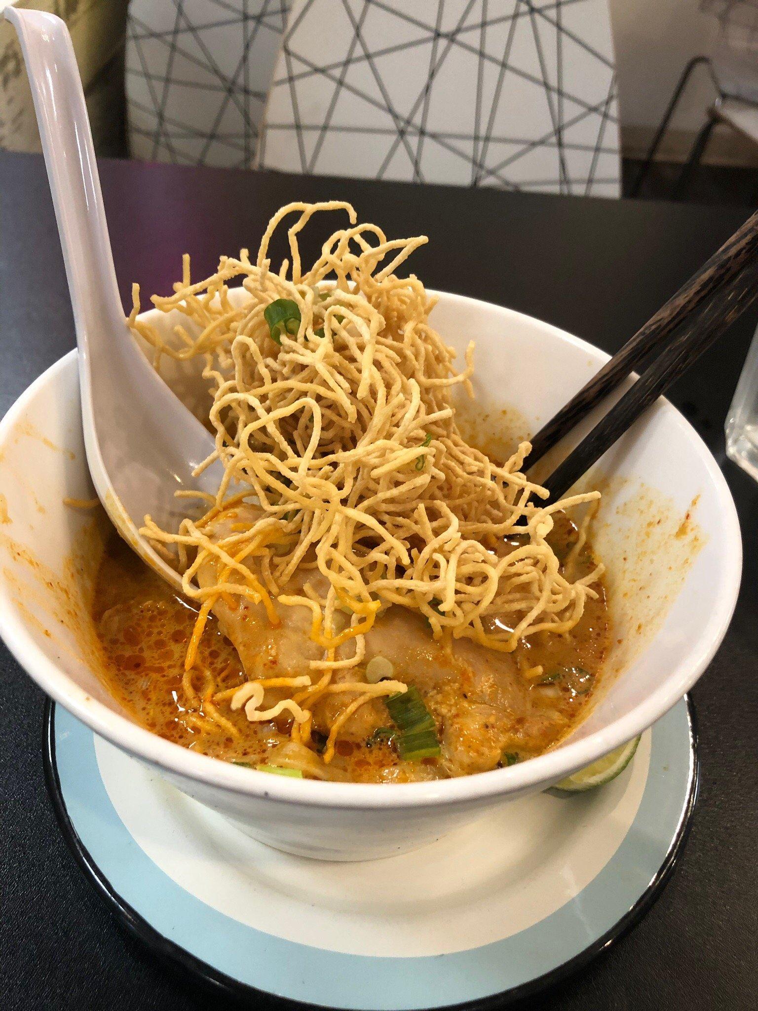 Kao Sarn Thai Street Food