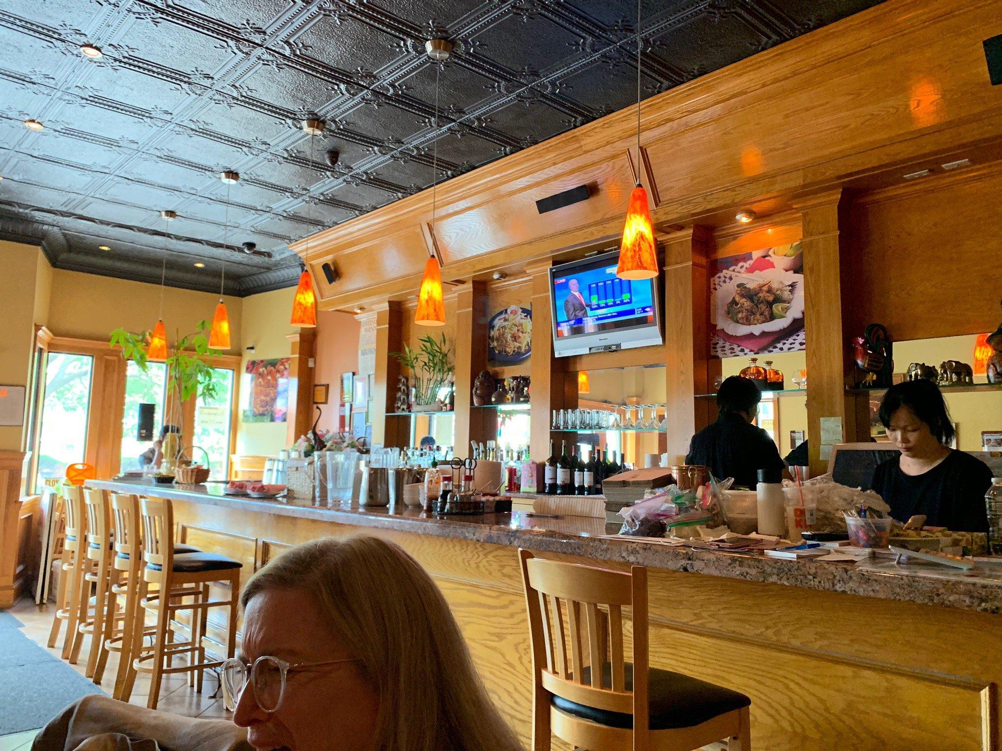 Lemon Leaf Thai Restaurant