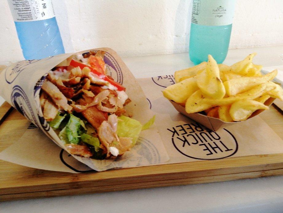 The Quick Greek Poblenou