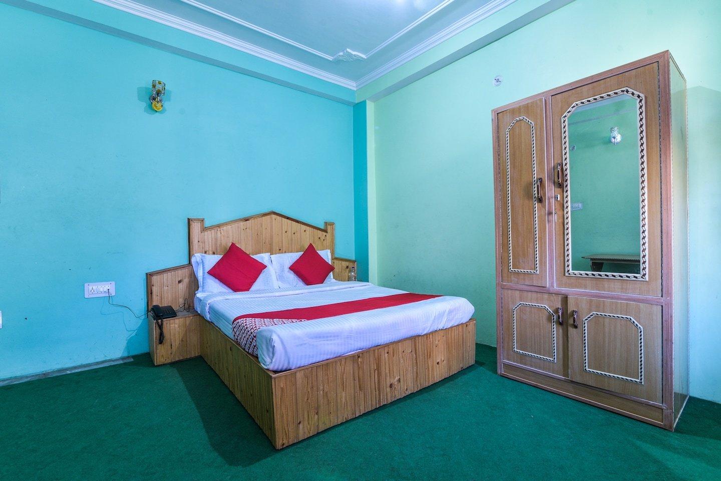 OYO 24873 Hotel Rama Palace