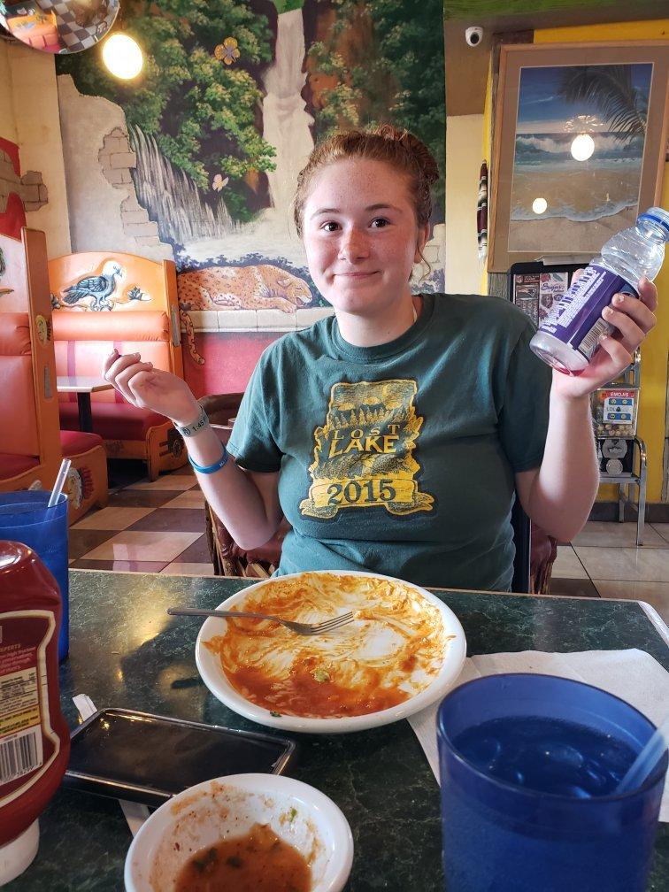 Tacos Y Maricos El Compa