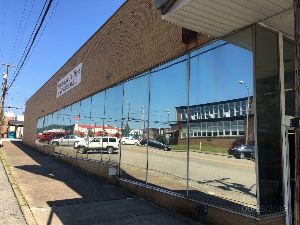 Somewhere In Time Antiques & Fleas