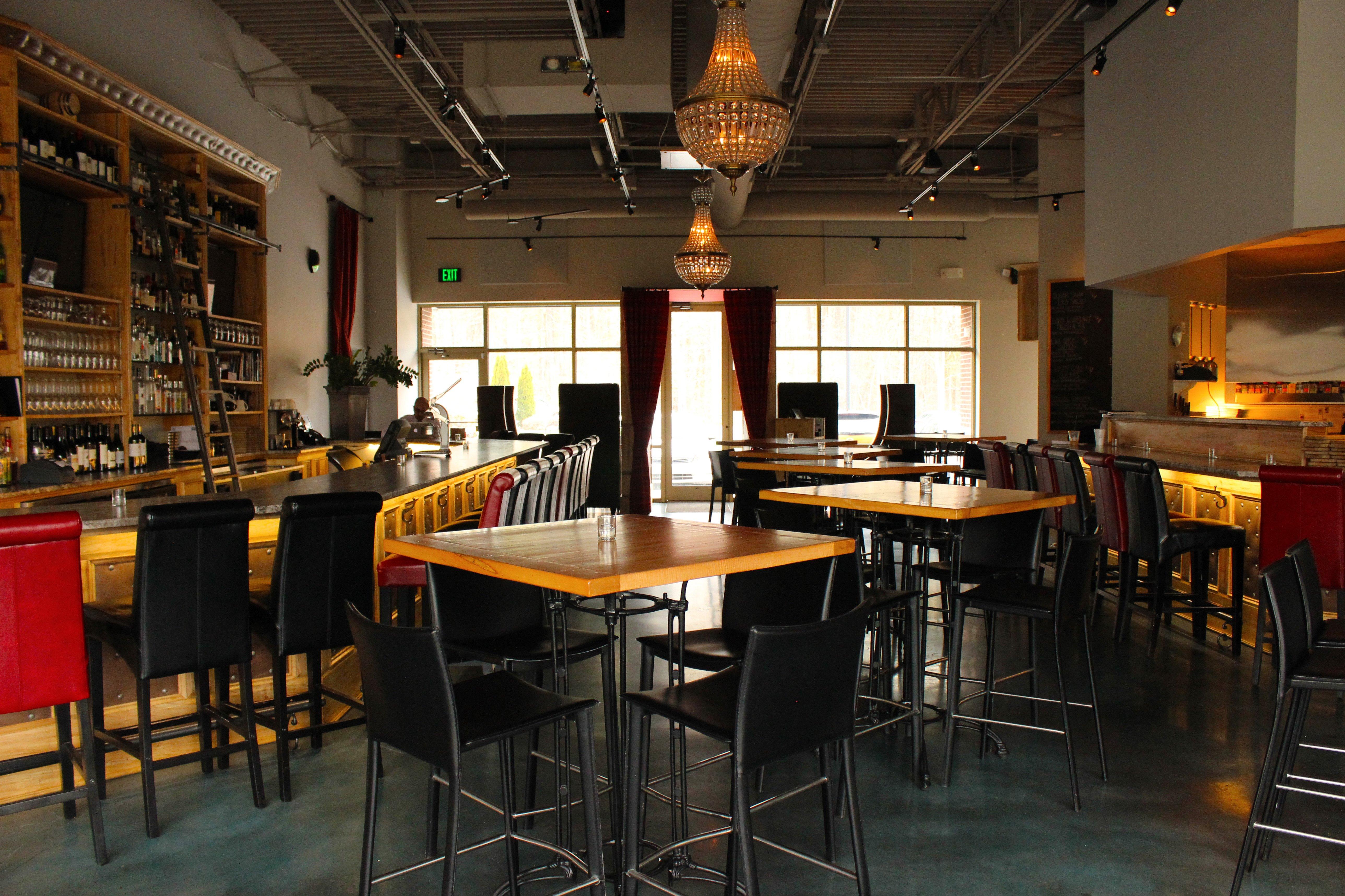 Gia - Drink.Eat.Listen