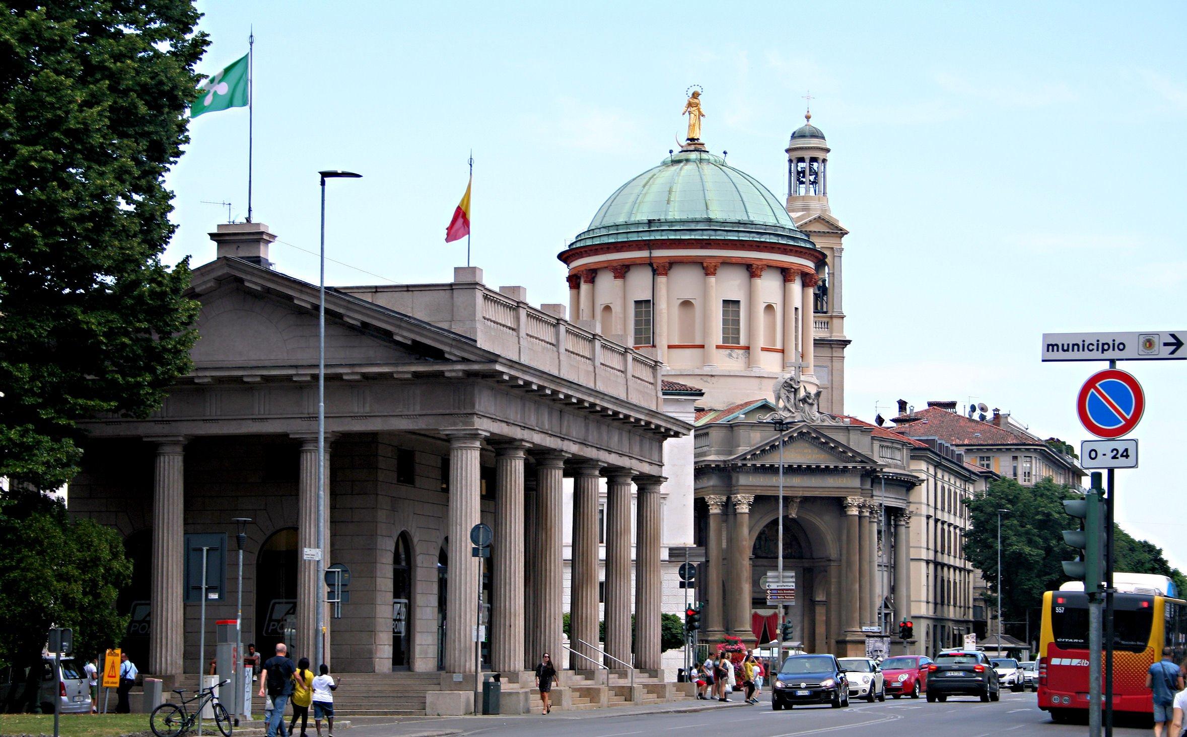 Propilei di Porta Nuova