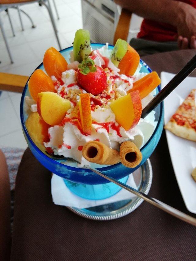 Alexander Bar Gelateria Creperia