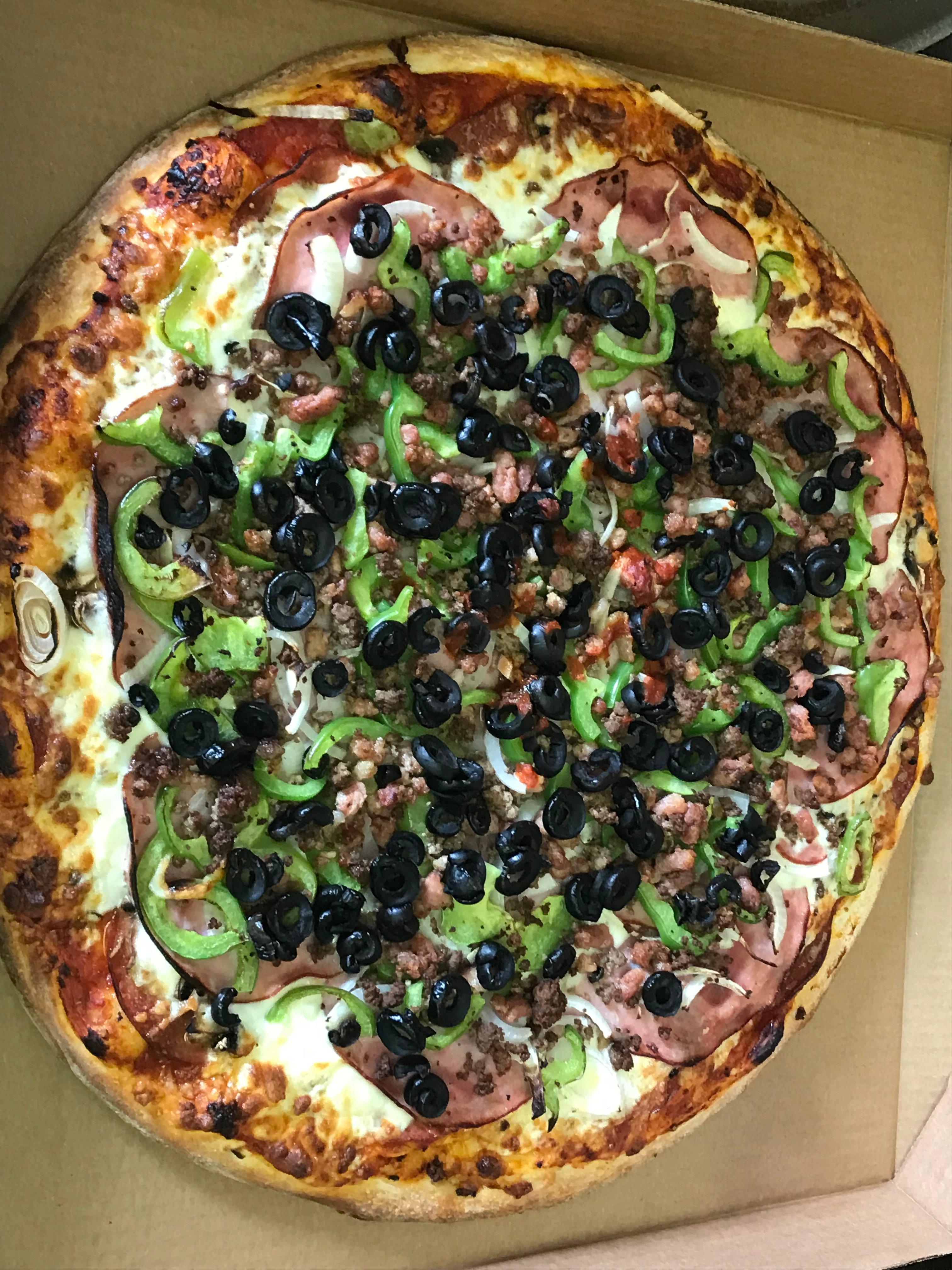 Papa Carlo Pizzeria and Gelati