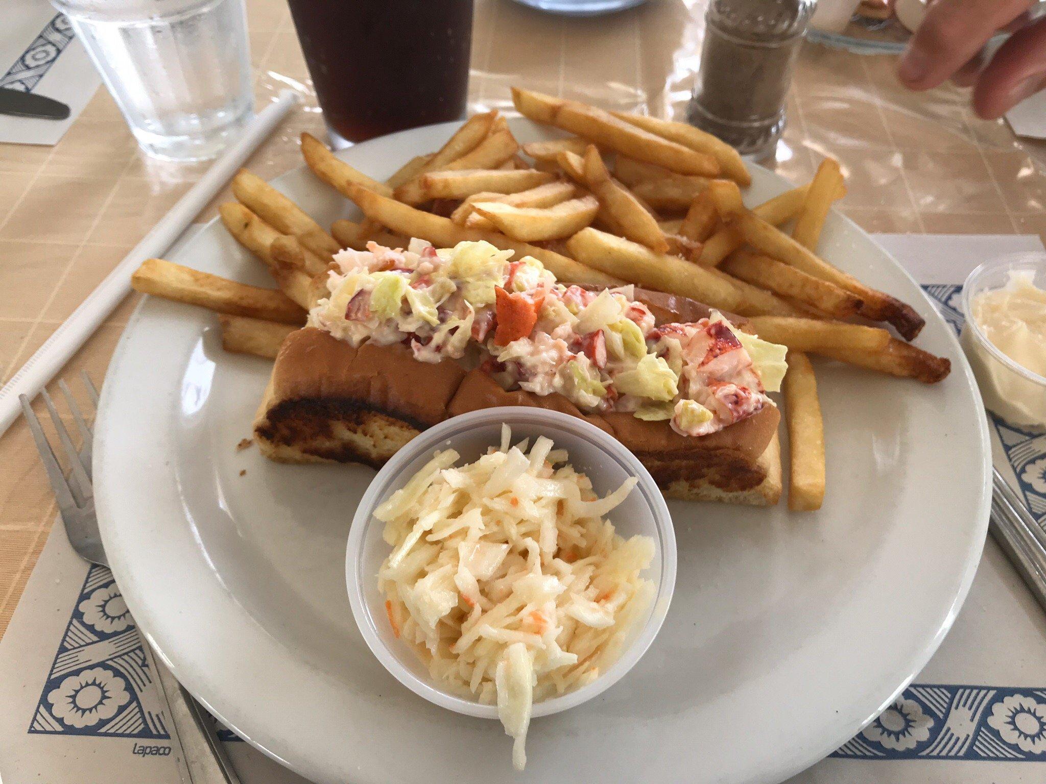 Baybreeze Restaurant & Motel