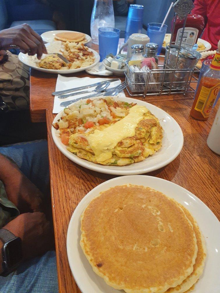 Blueberry Hill Breakfast Cafe