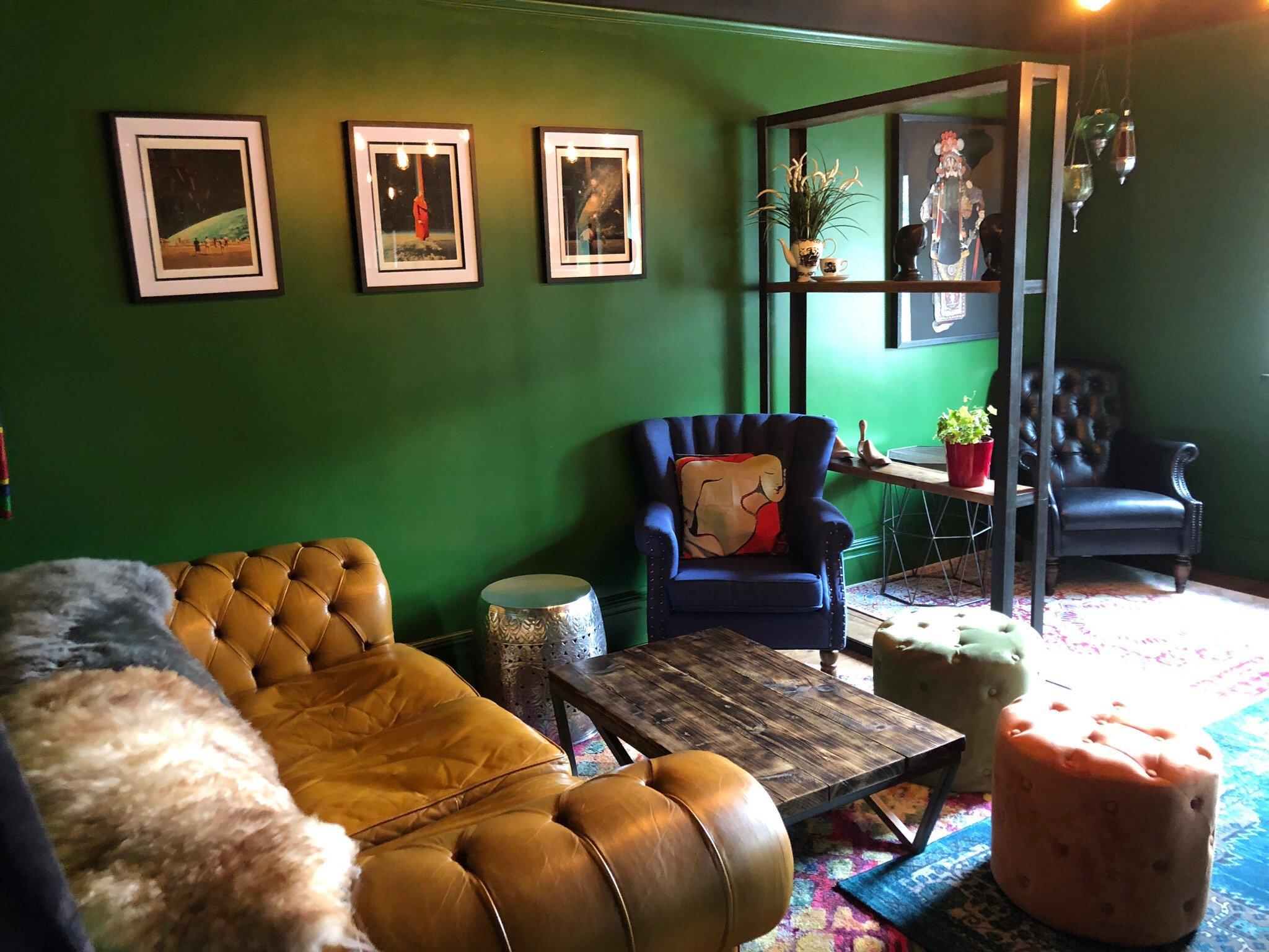 Playfoots Cafe & Bar