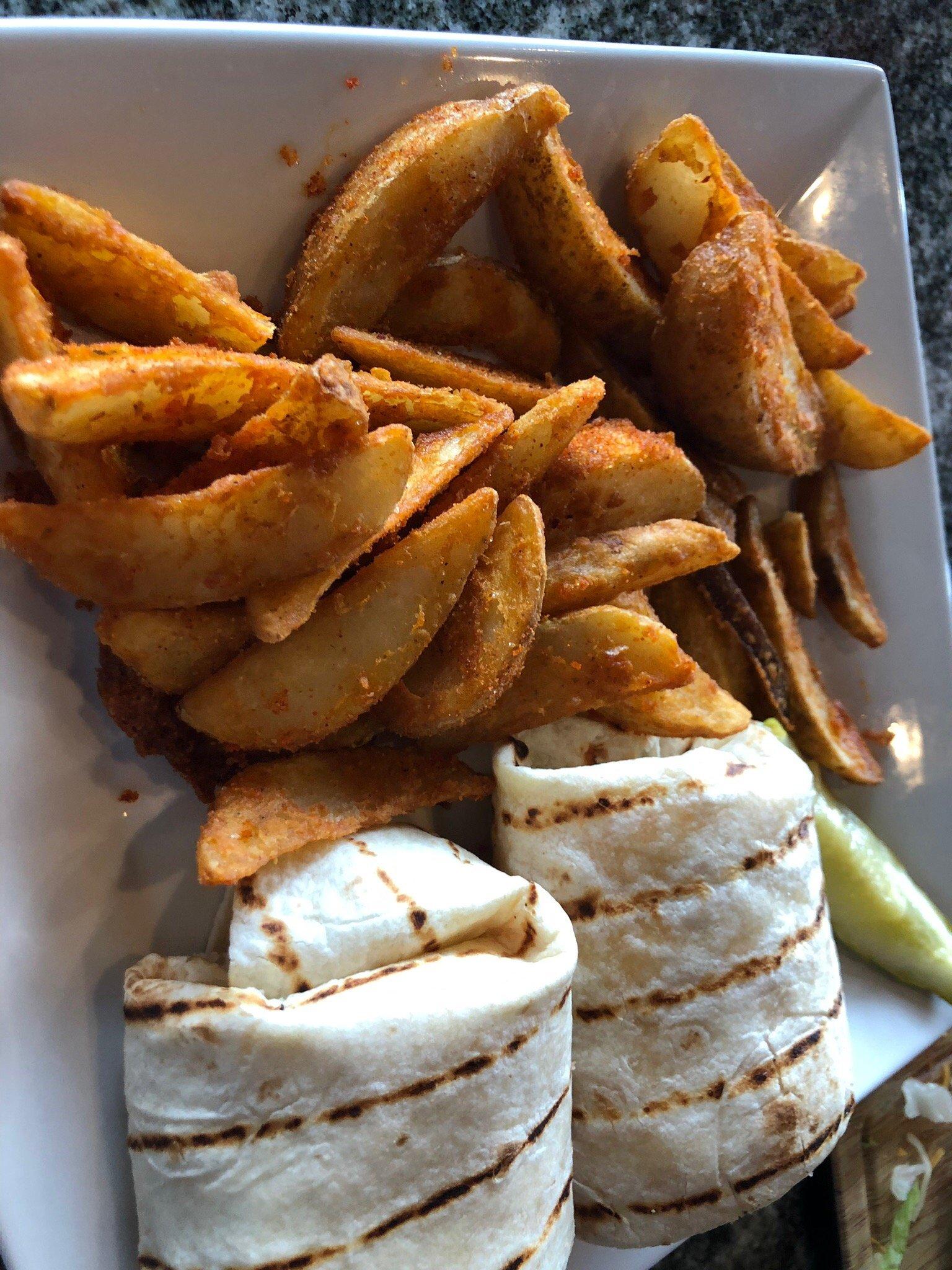 Art & Jakes Sports Grill