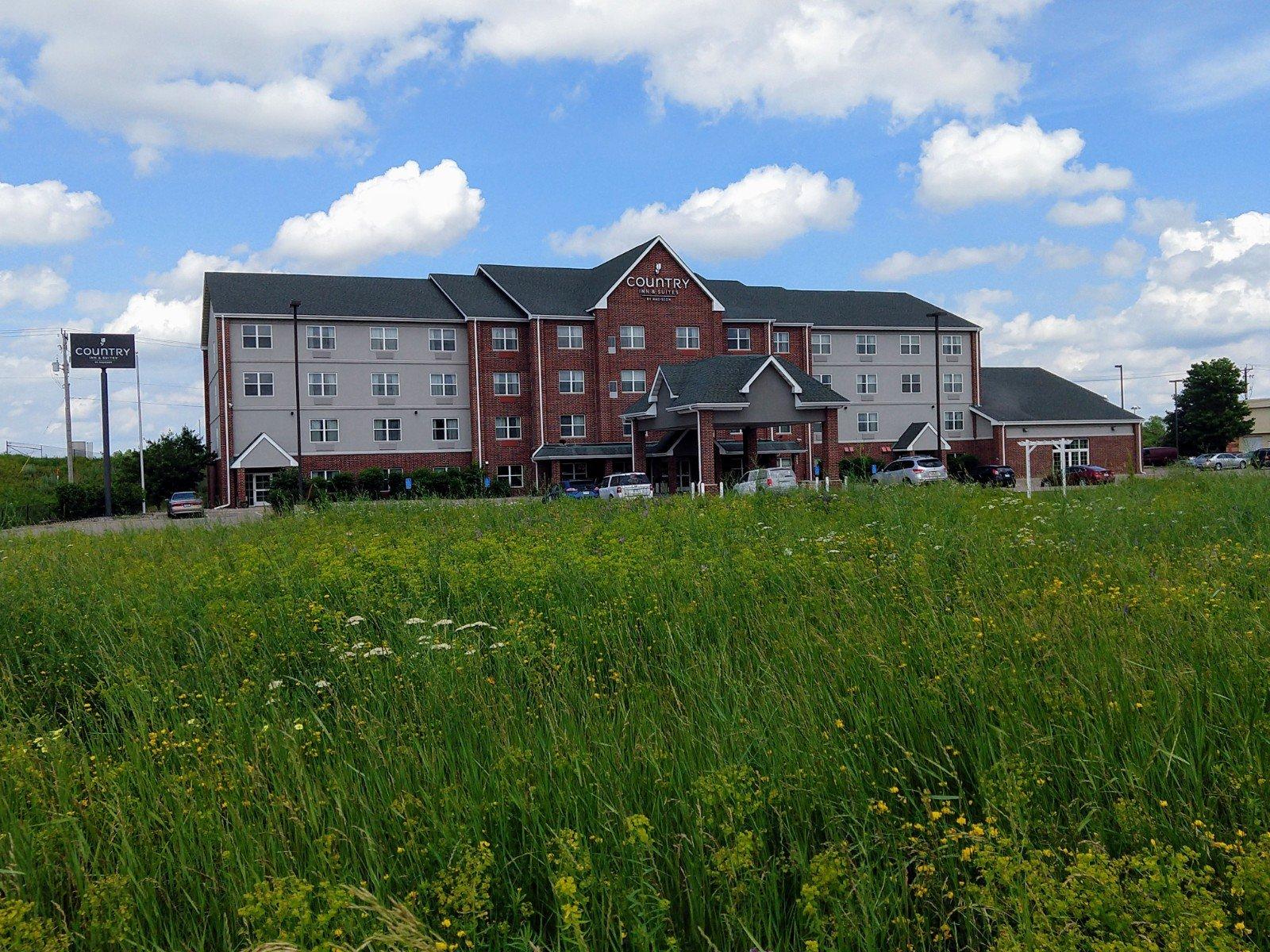 Country Inn & Suites by Radisson, Shoreview, MN